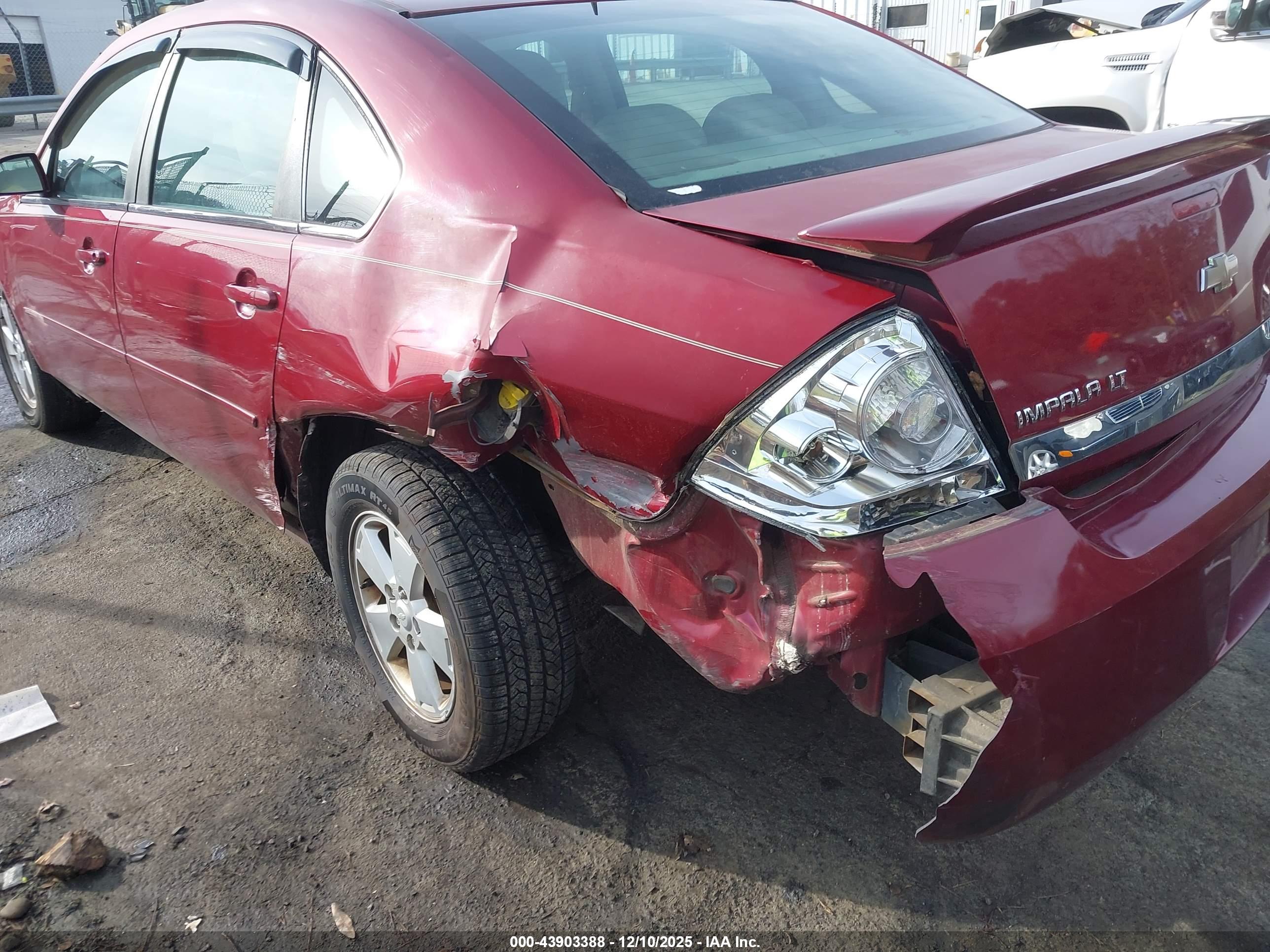 CHEVROLET IMPALA image 6