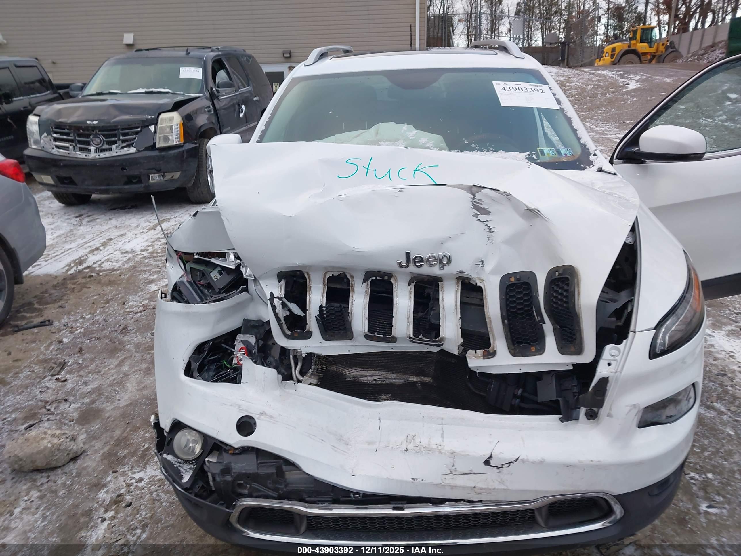 JEEP CHEROKEE image 10