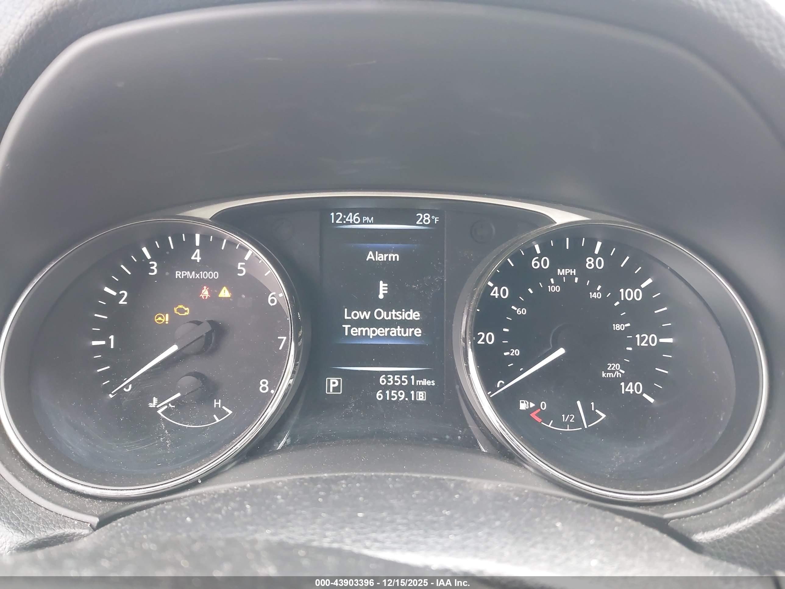 NISSAN ROGUE image 7