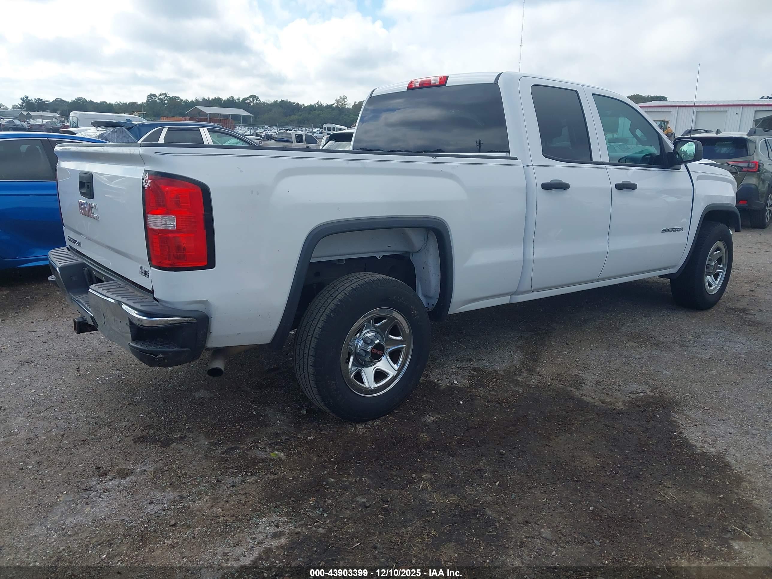 GMC SIERRA image 4