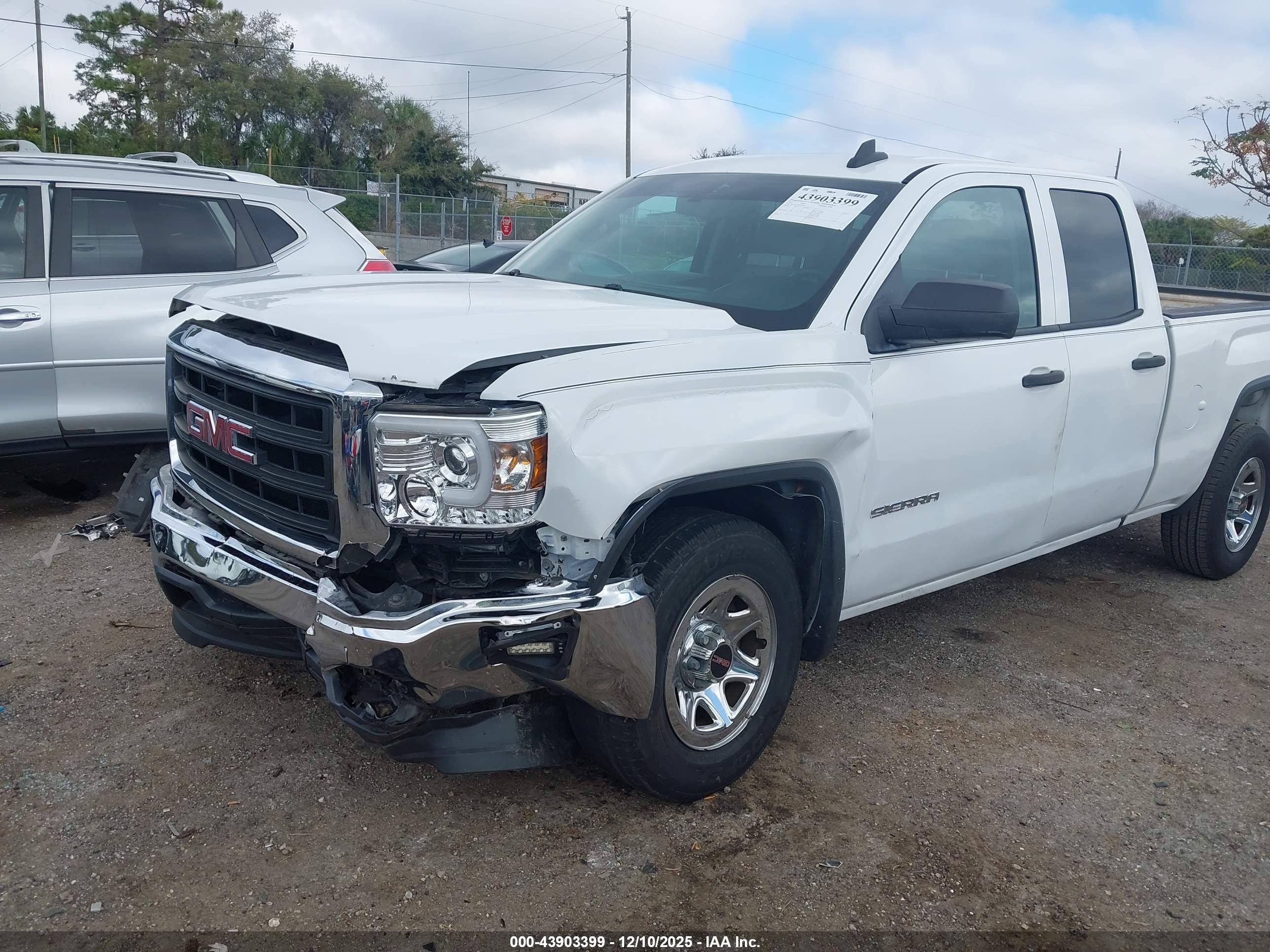 GMC SIERRA image 6