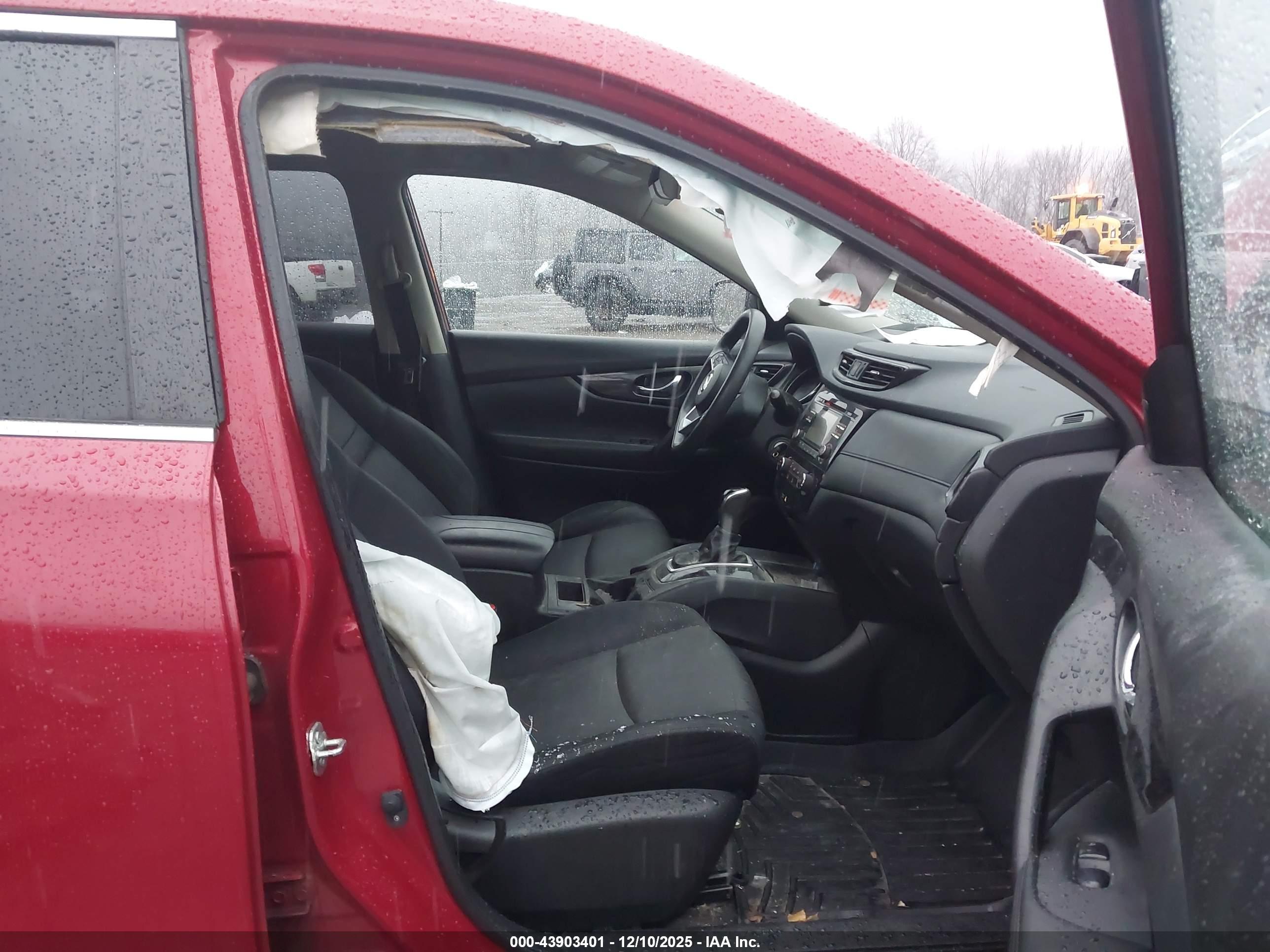 NISSAN ROGUE image 5