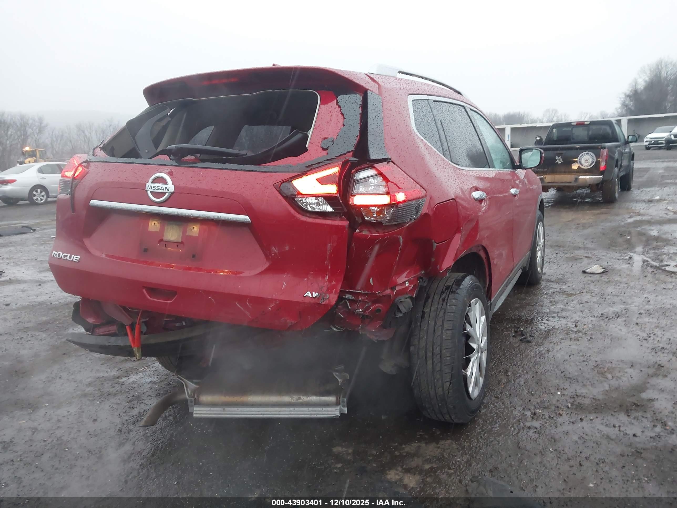 NISSAN ROGUE image 6