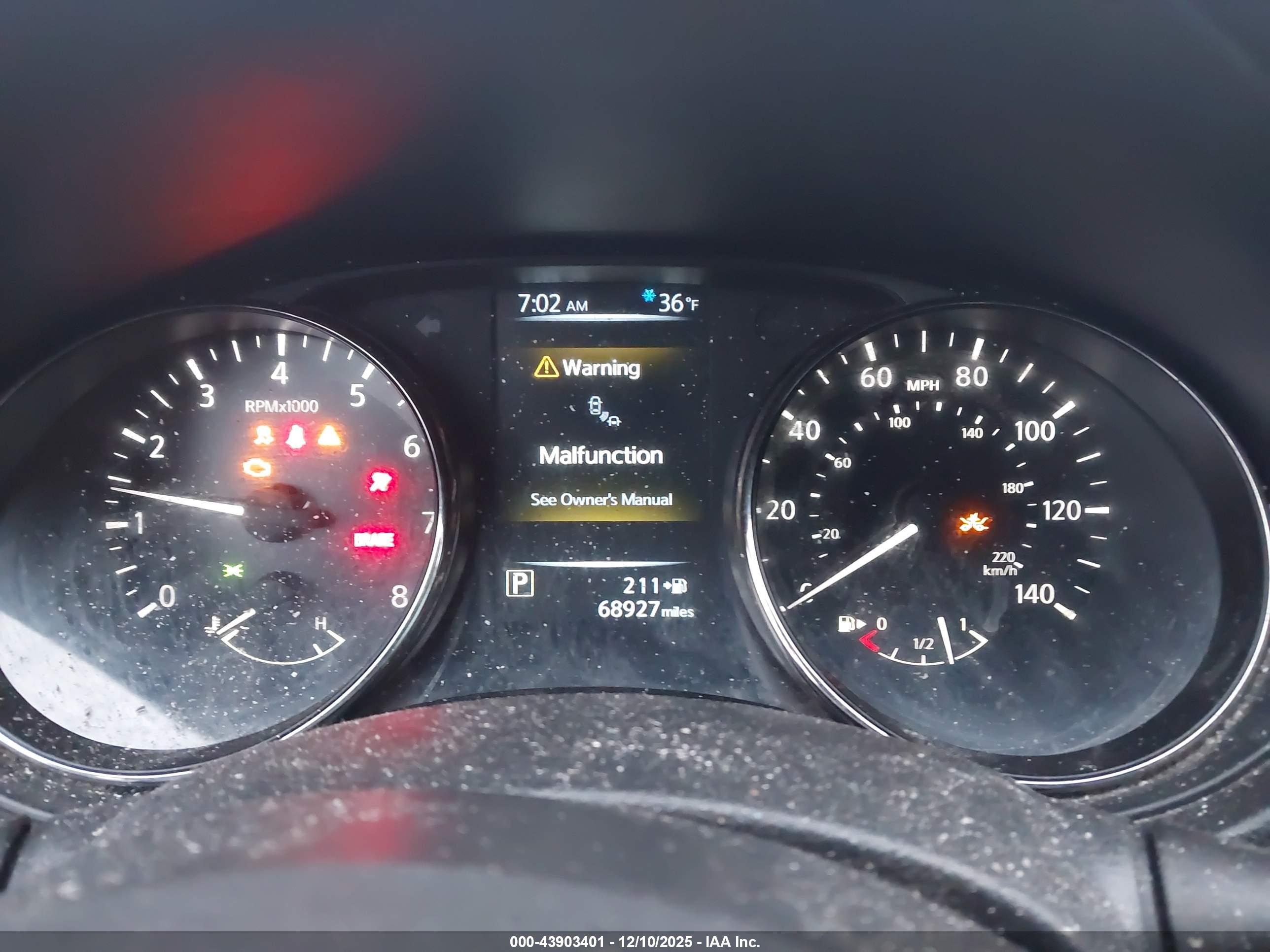 NISSAN ROGUE image 7