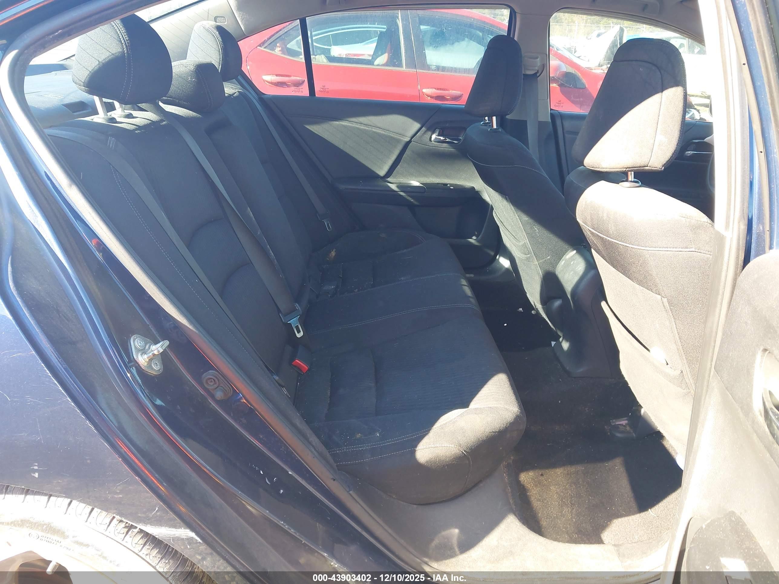 HONDA ACCORD image 8