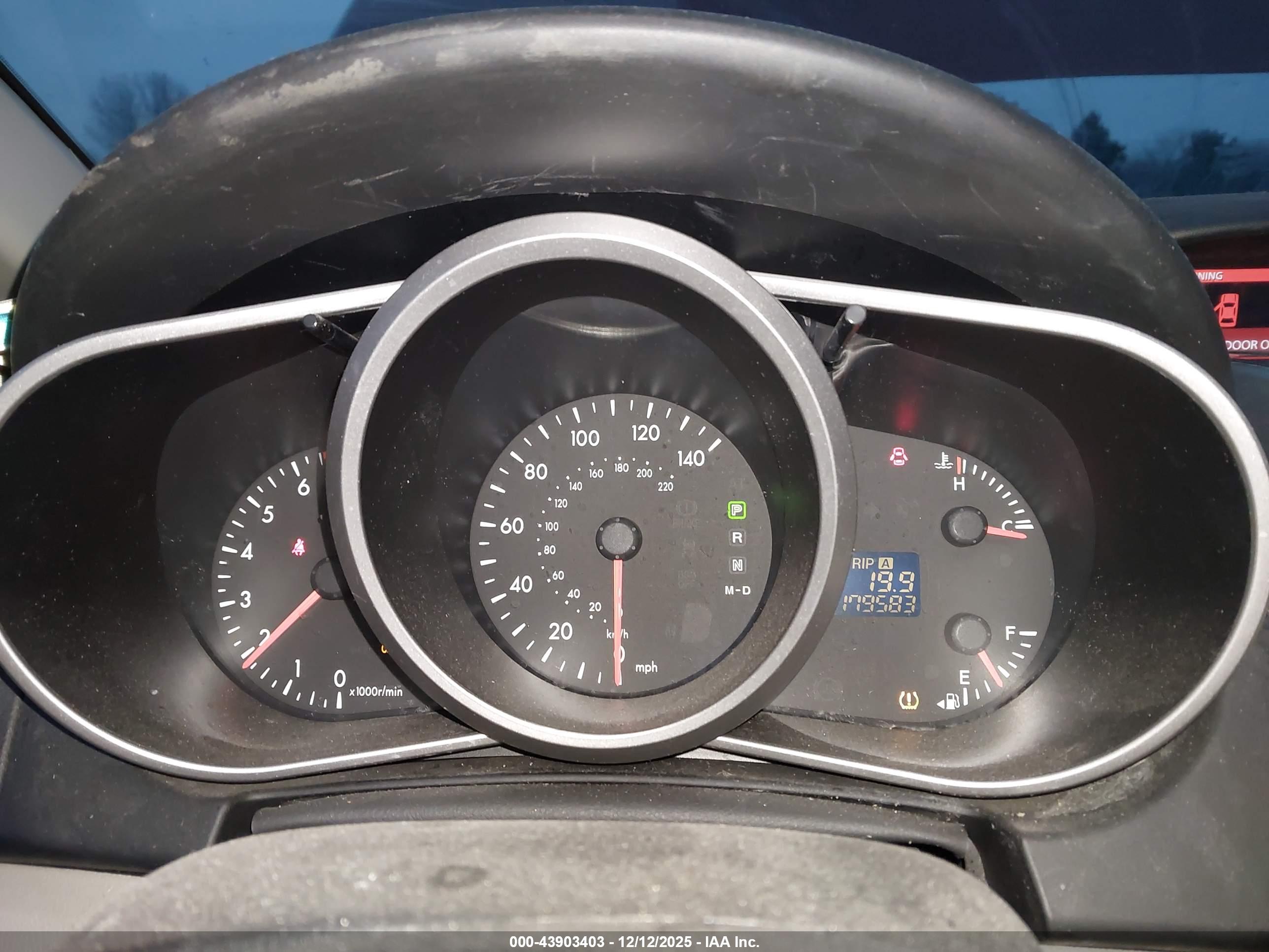 MAZDA CX-7 image 7