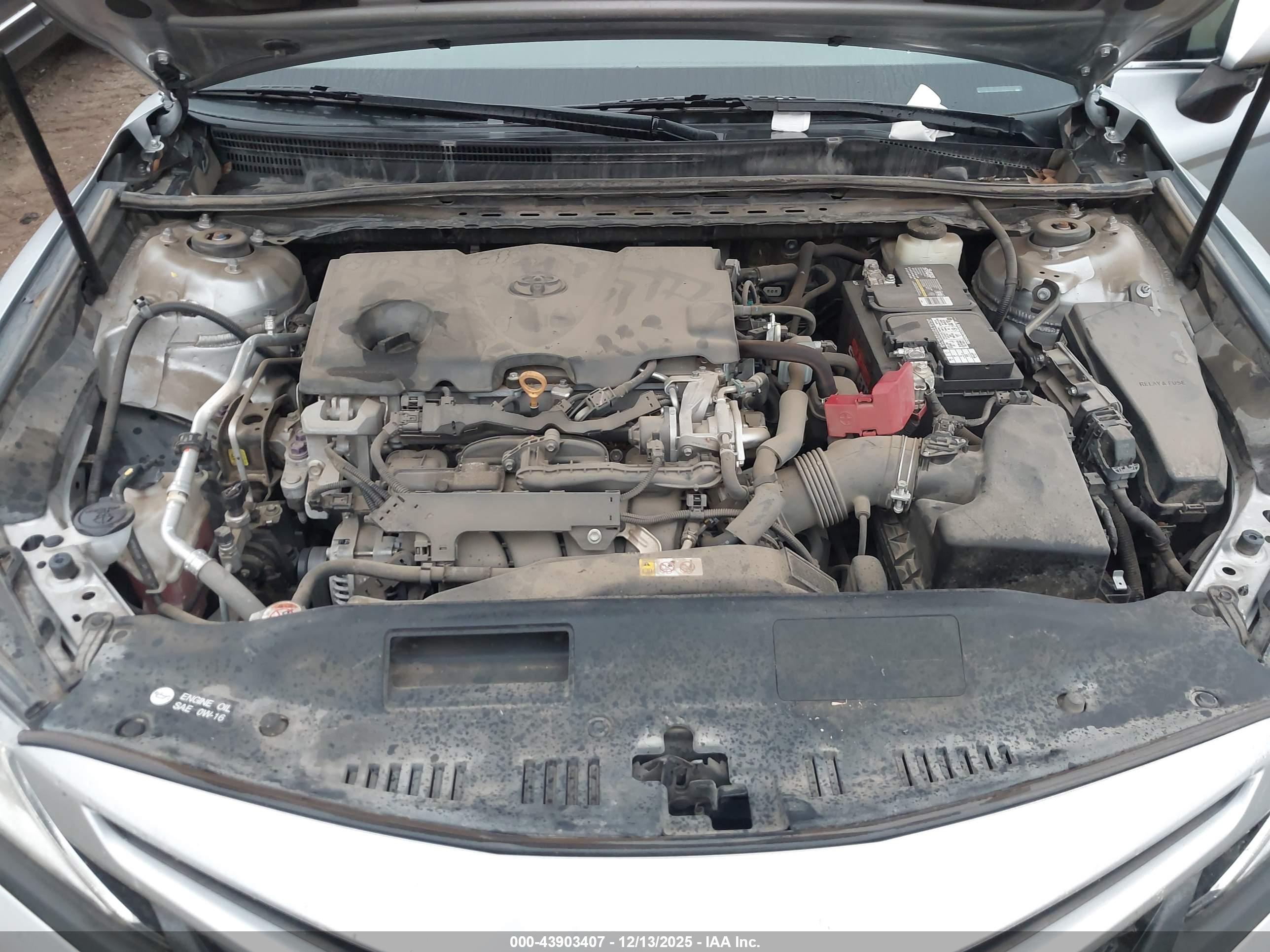 TOYOTA CAMRY image 10