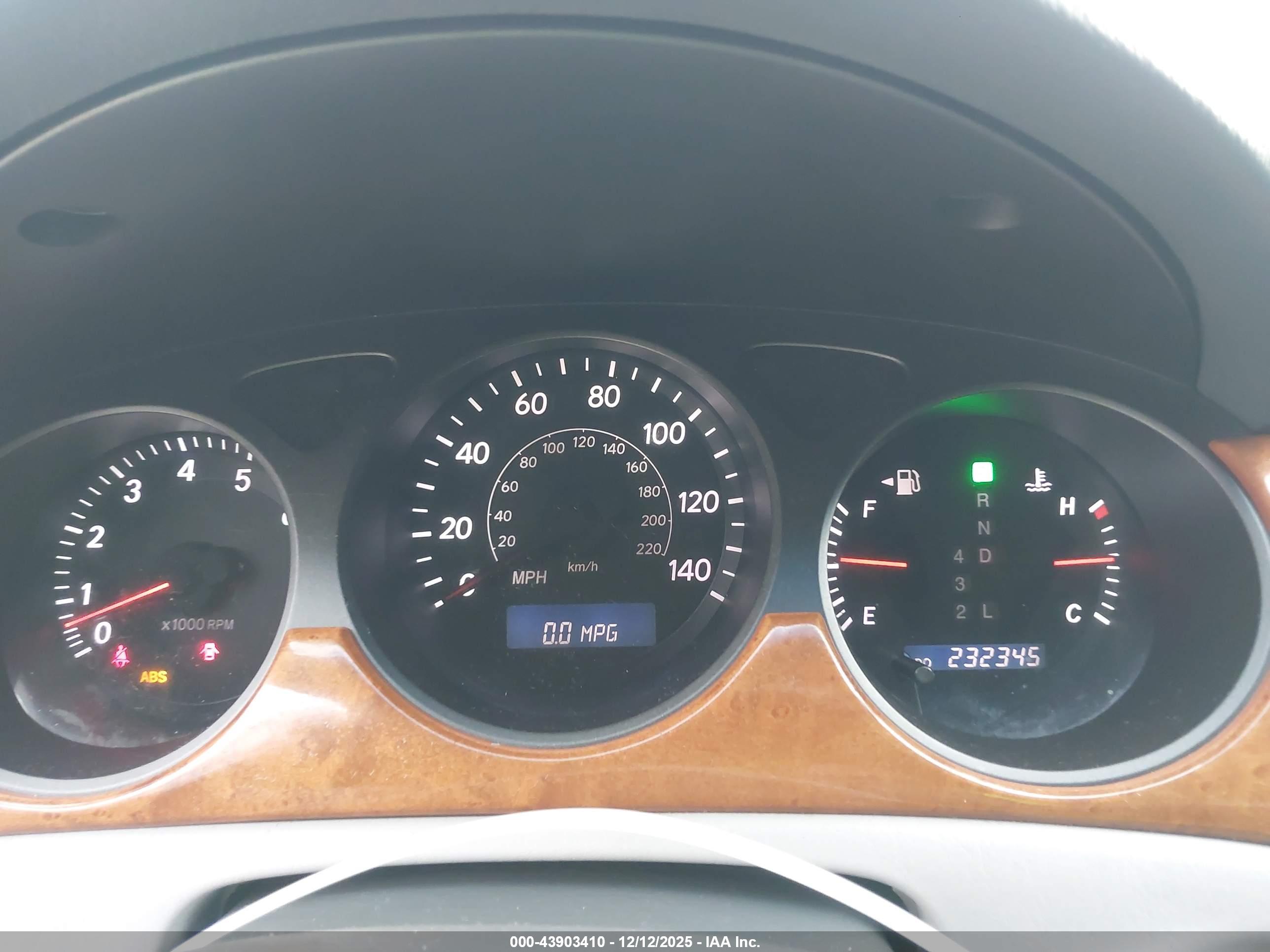 LEXUS ES image 7