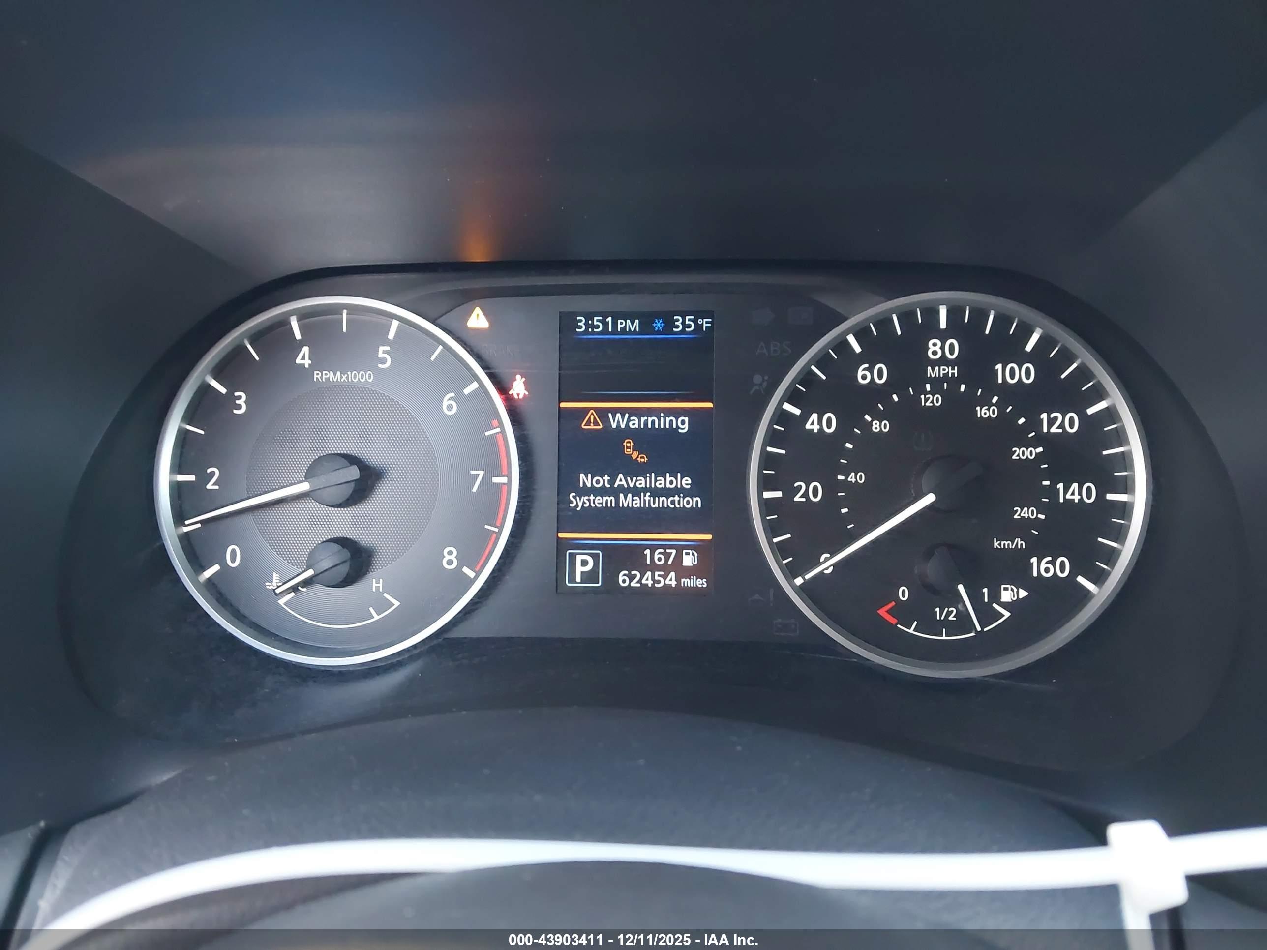 NISSAN SENTRA image 7