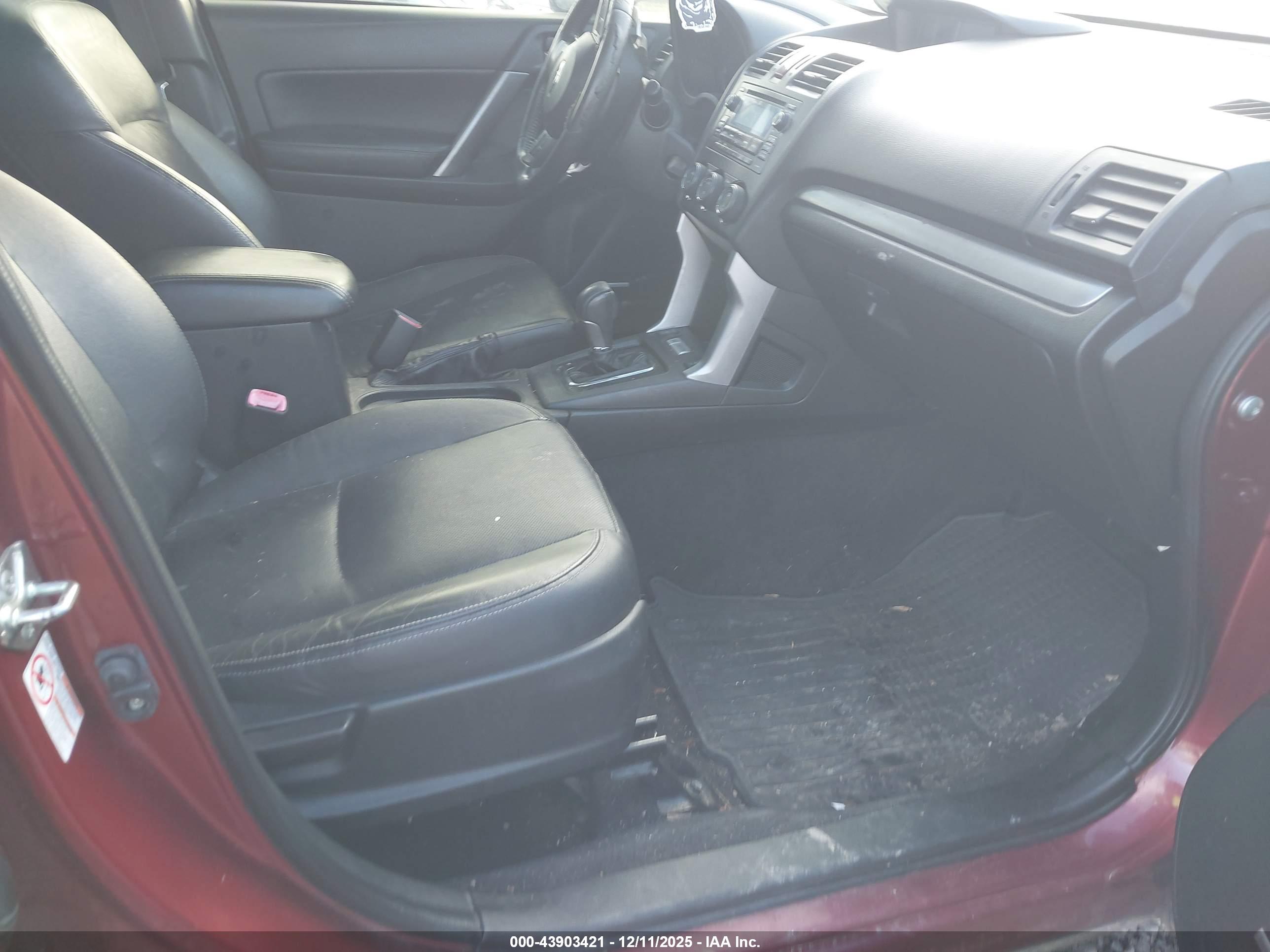 SUBARU FORESTER image 5