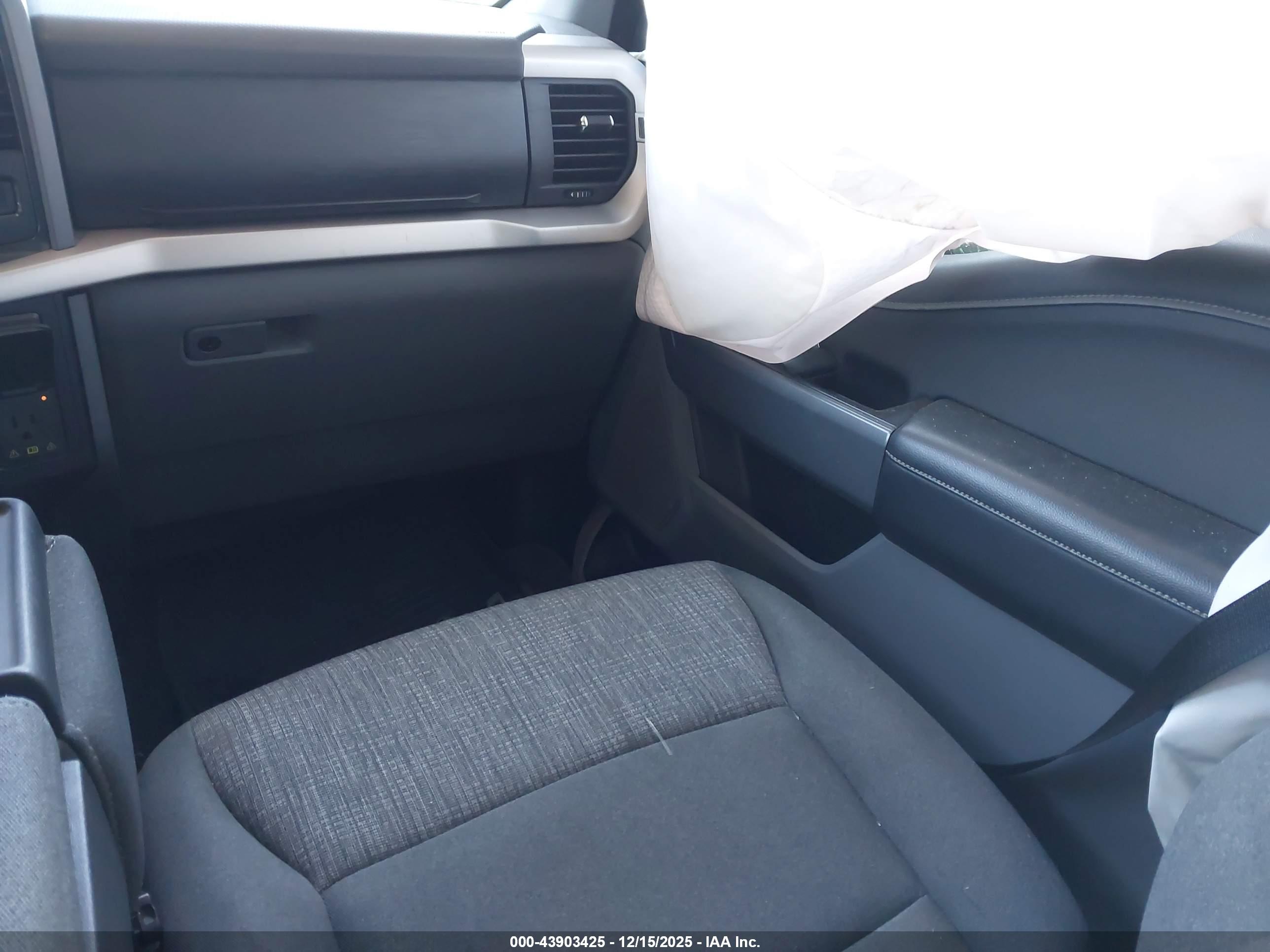 FORD F-150 image 5