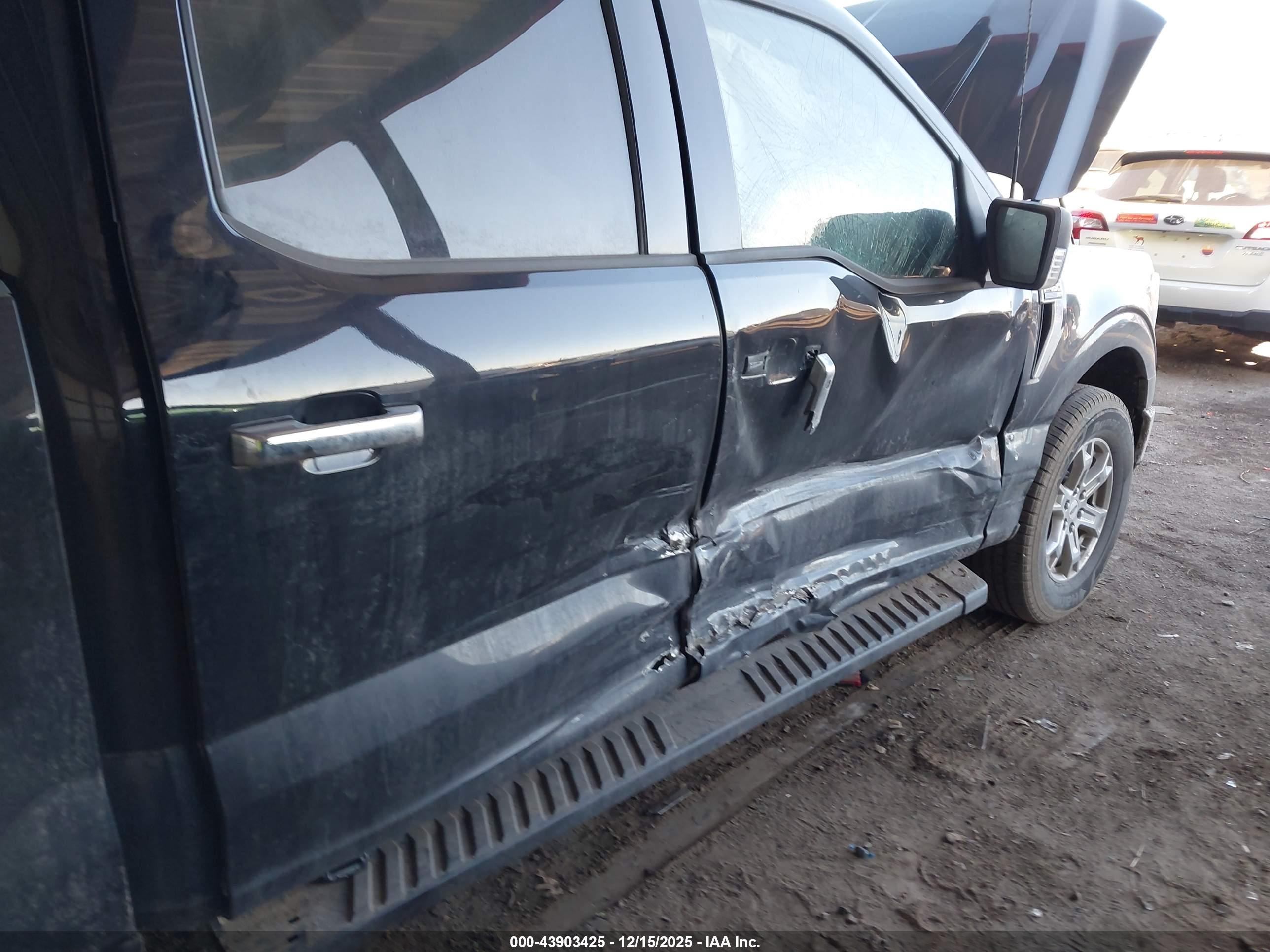 FORD F-150 image 6