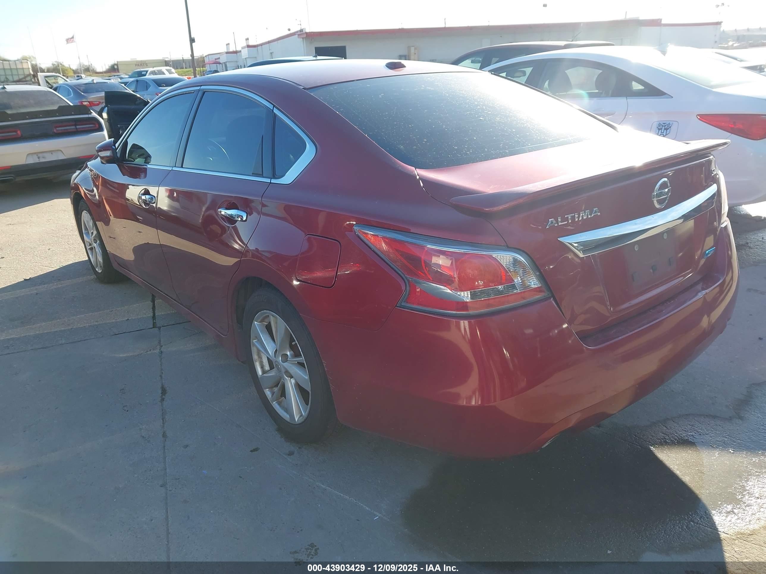 NISSAN ALTIMA image 3