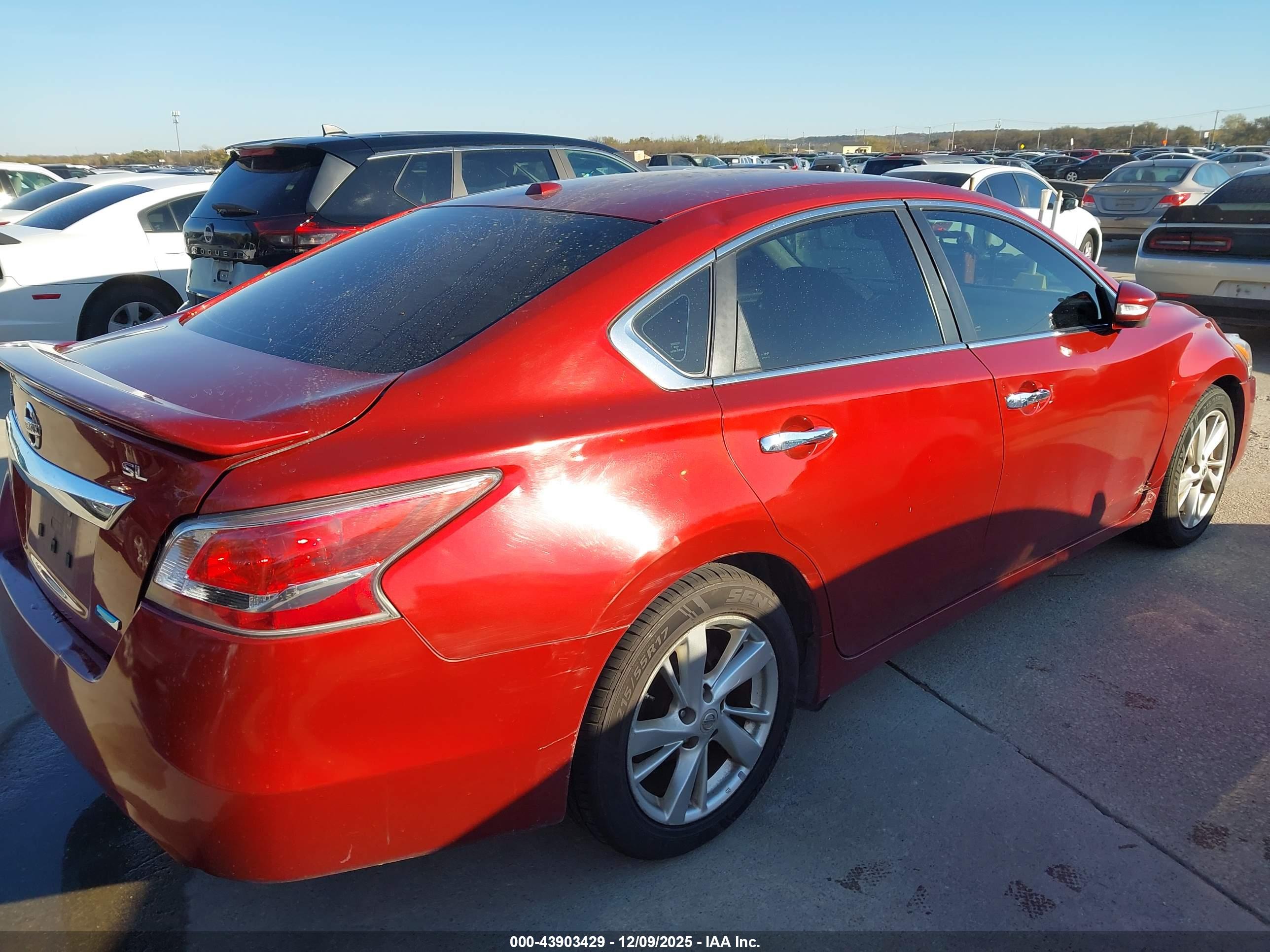 NISSAN ALTIMA image 4