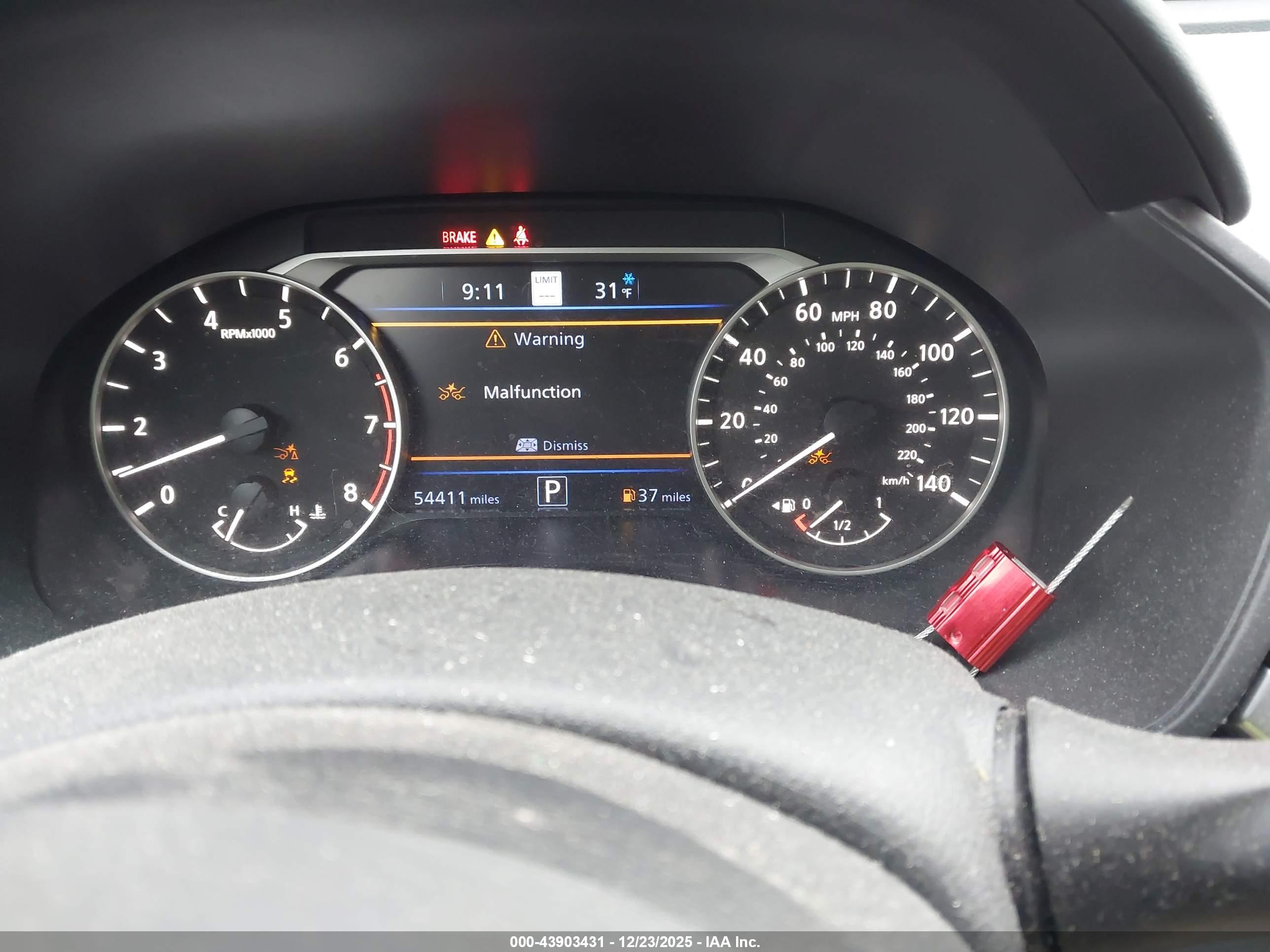 NISSAN ALTIMA image 7