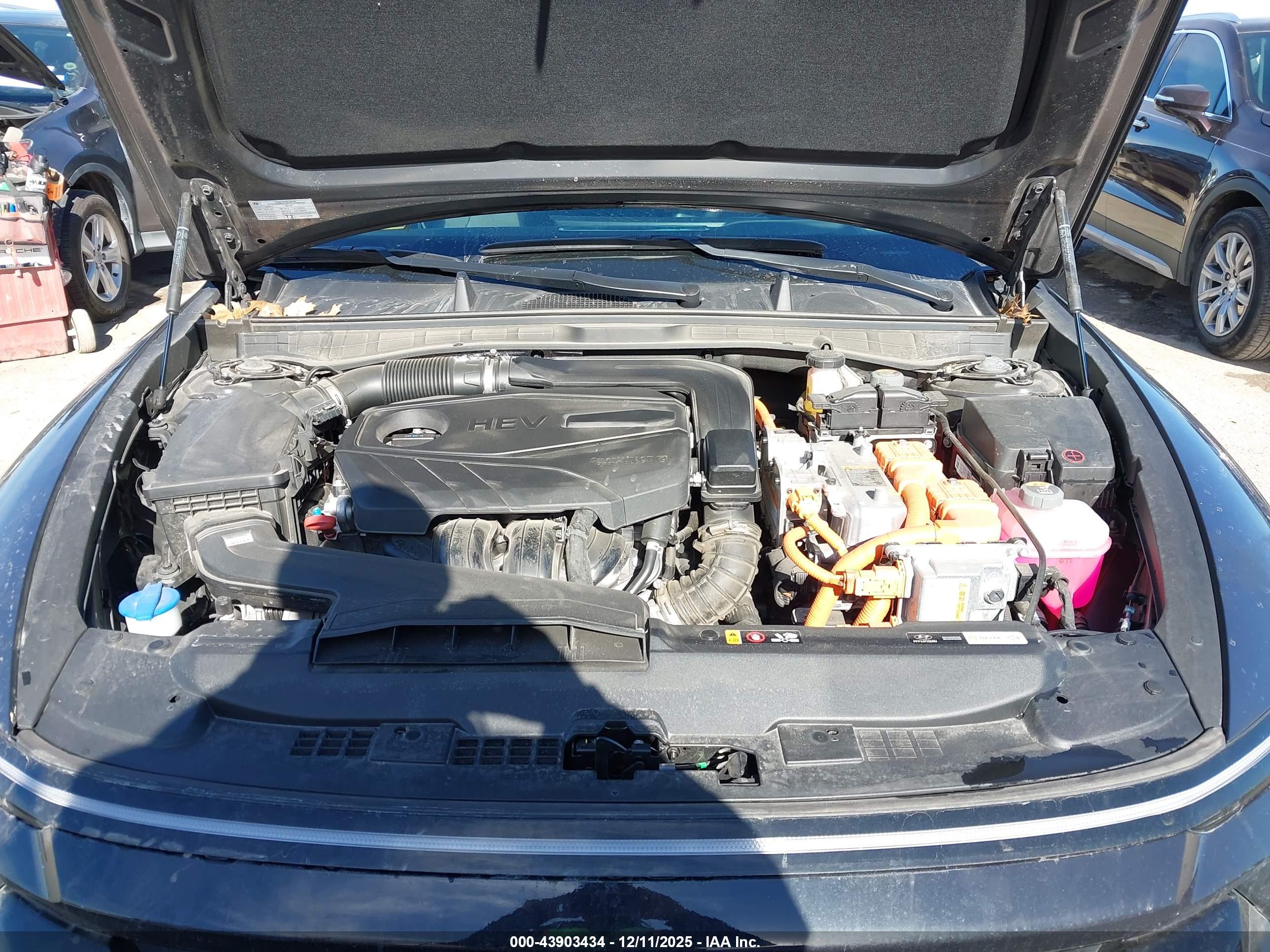 HYUNDAI SONATA image 10