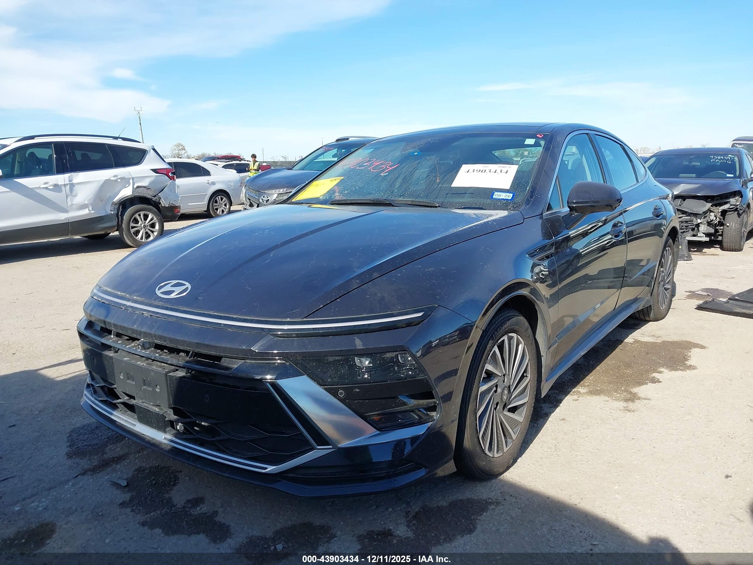 HYUNDAI SONATA image 2