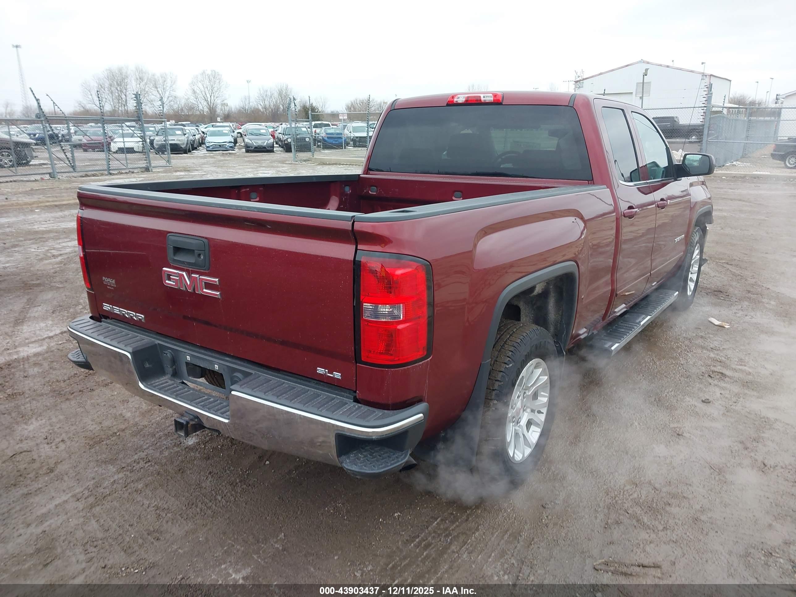GMC SIERRA image 4
