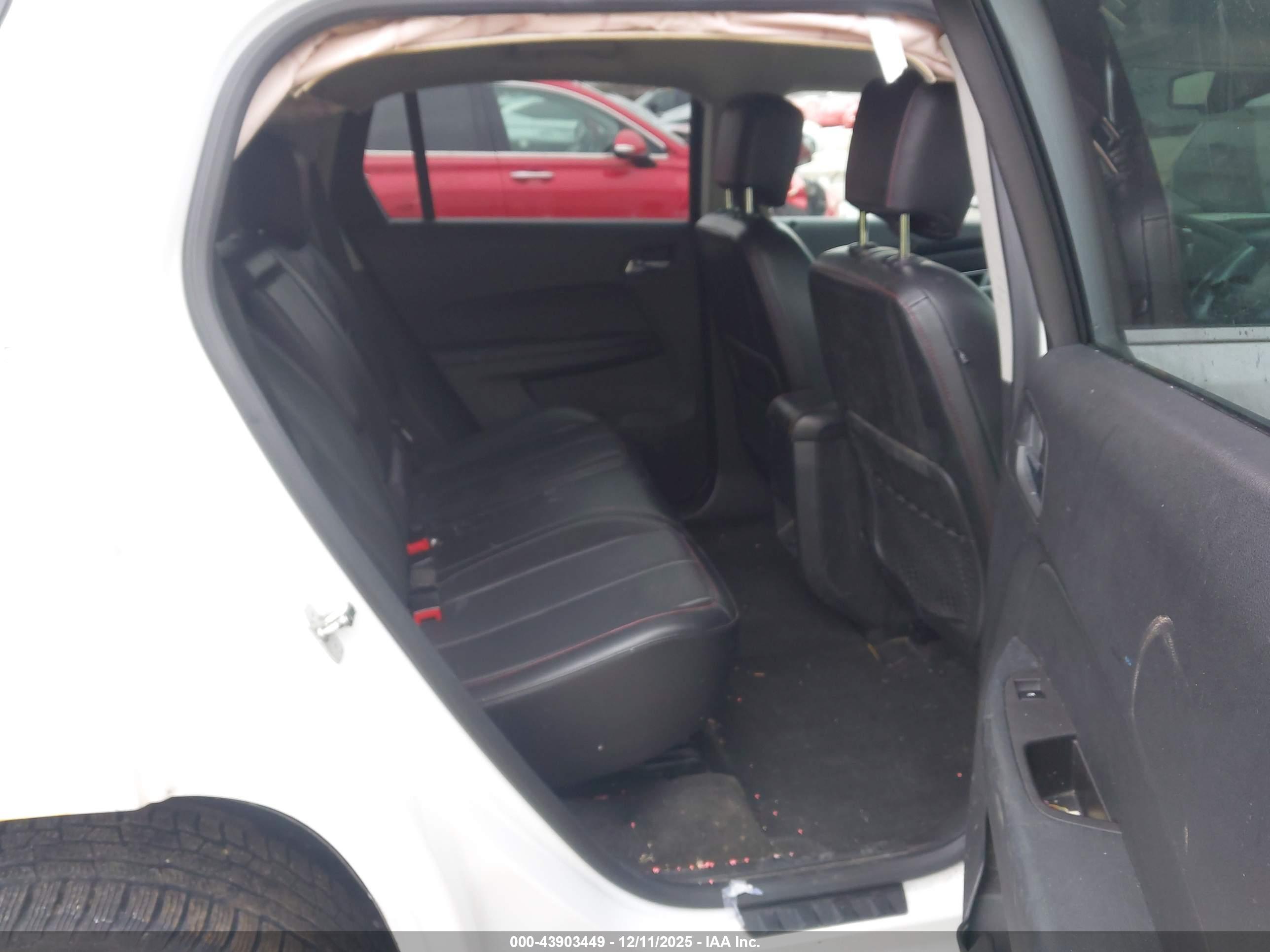 GMC TERRAIN image 8