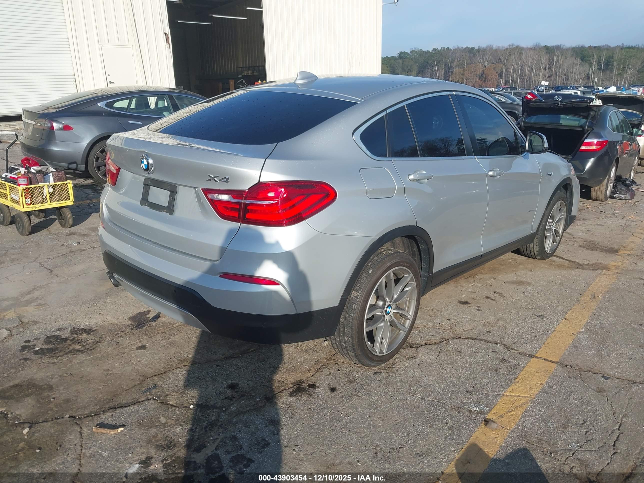 BMW X4 image 4