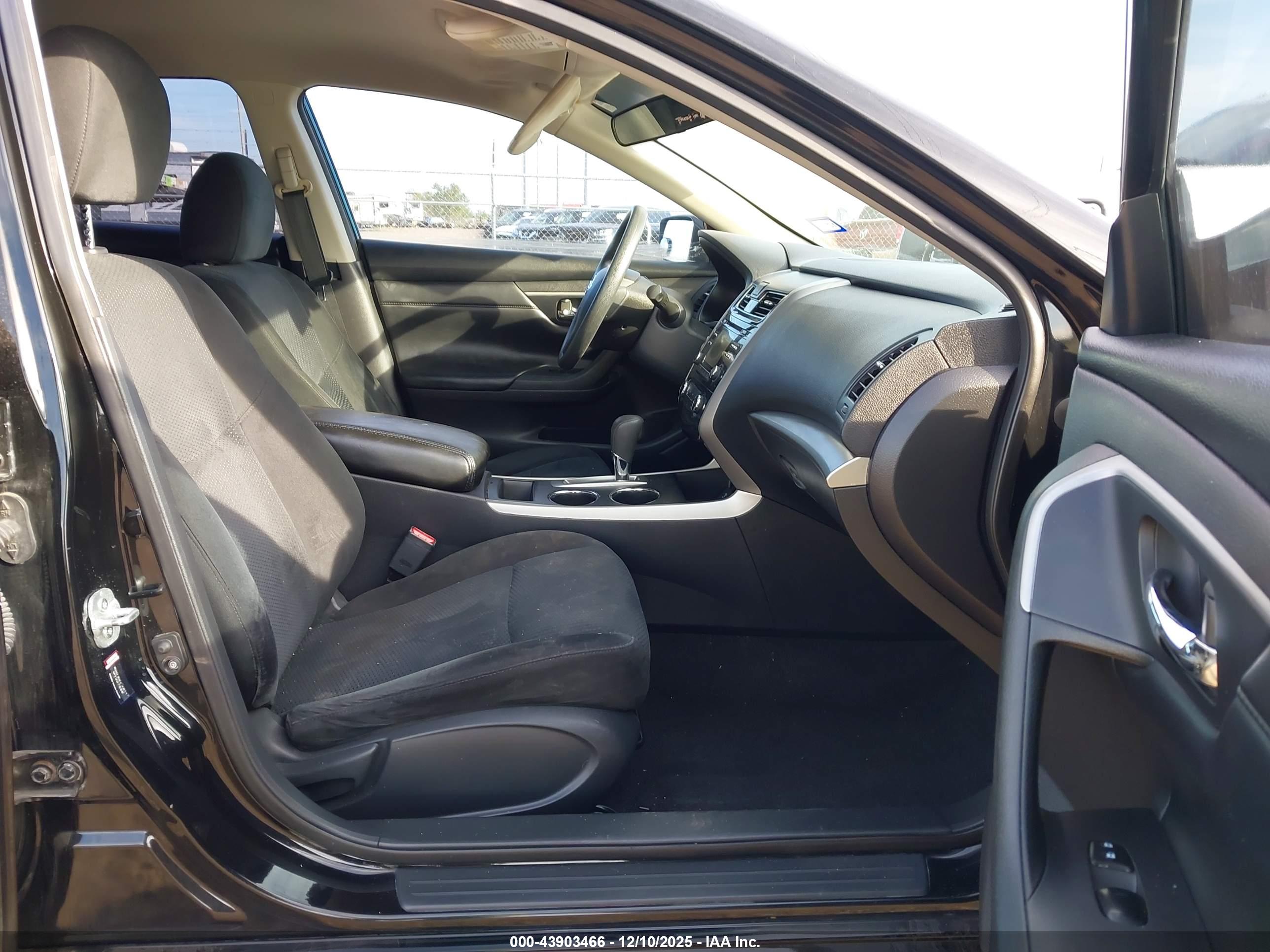 NISSAN ALTIMA image 5