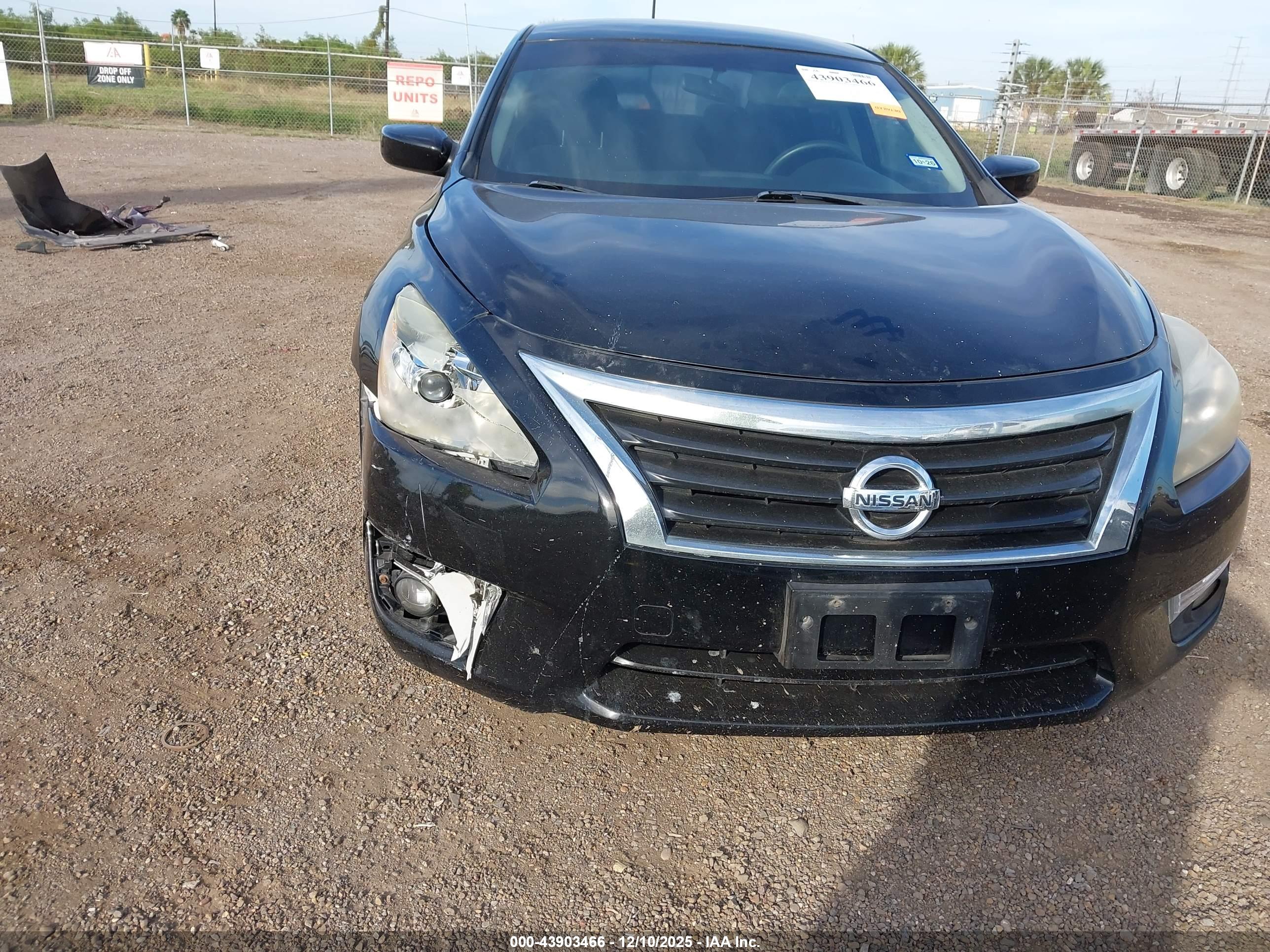 NISSAN ALTIMA image 6