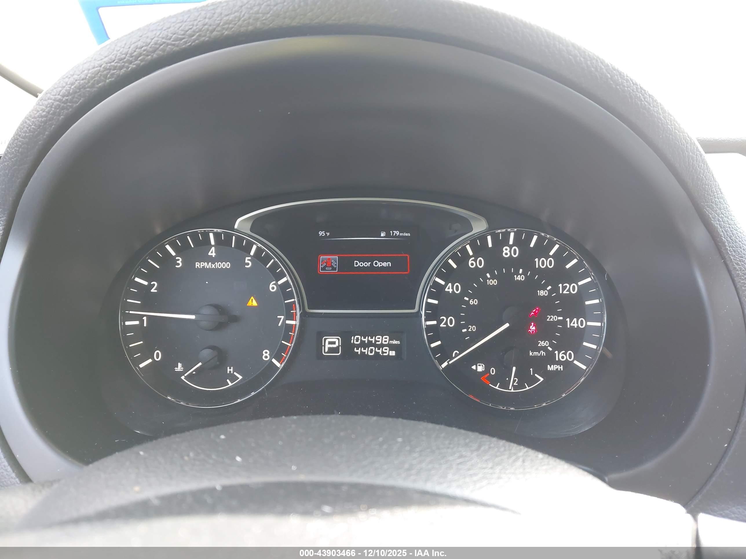 NISSAN ALTIMA image 7