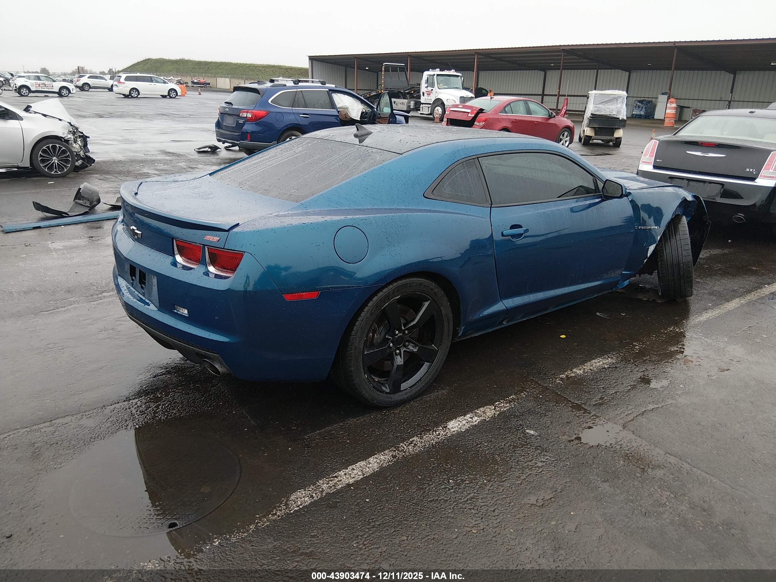 CHEVROLET CAMARO image 4