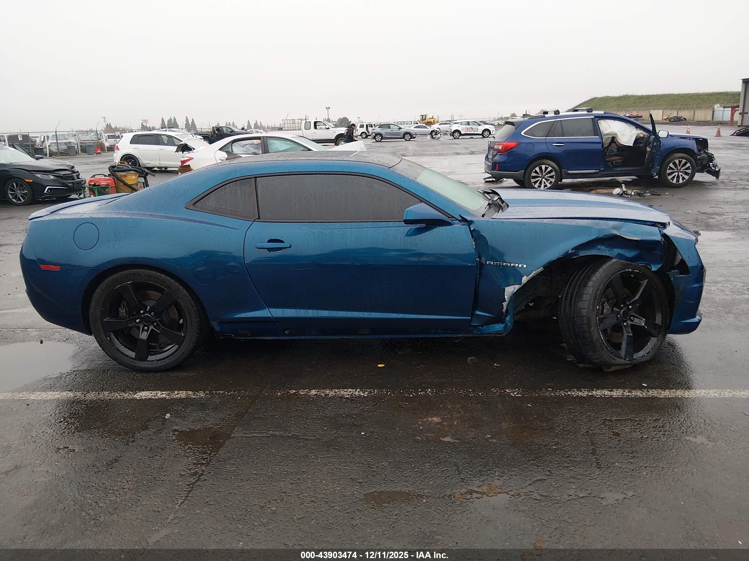 CHEVROLET CAMARO image 6