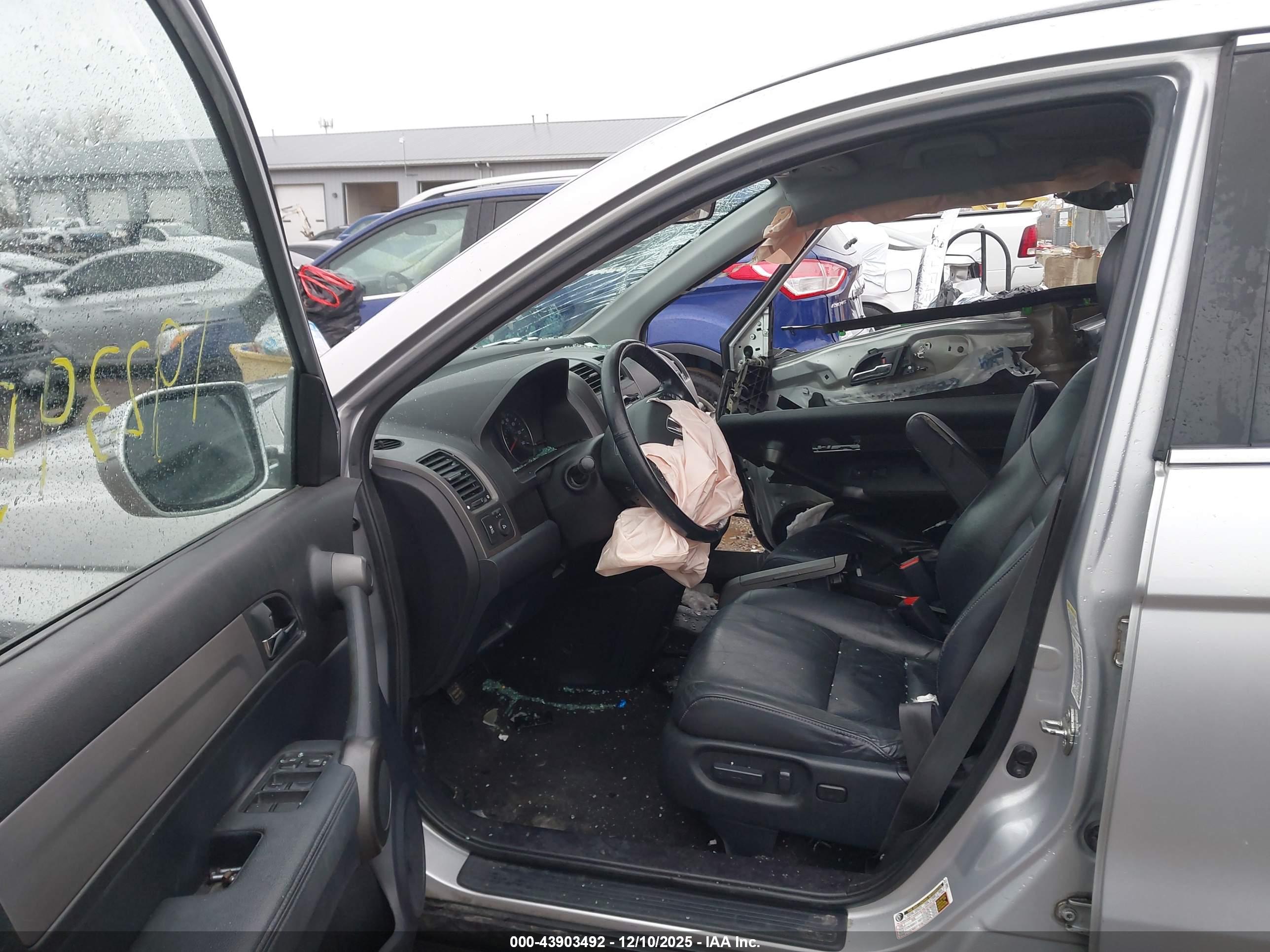 HONDA CR-V image 5