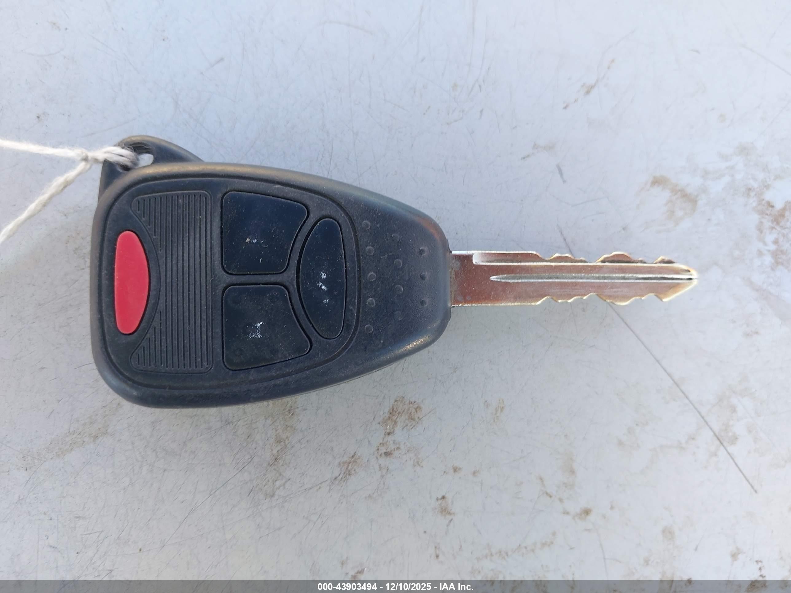 JEEP LIBERTY image 11