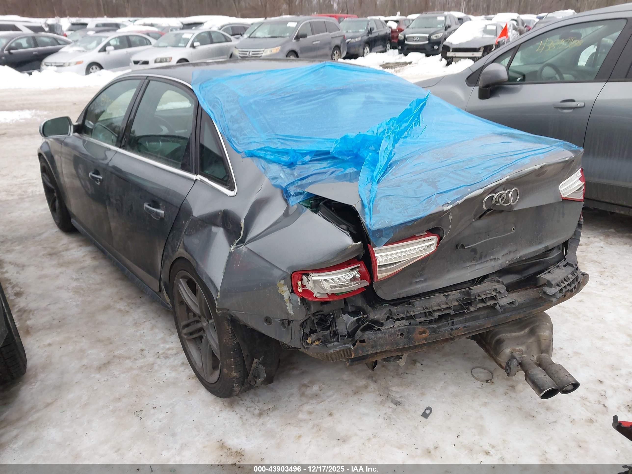 AUDI S4 image 3