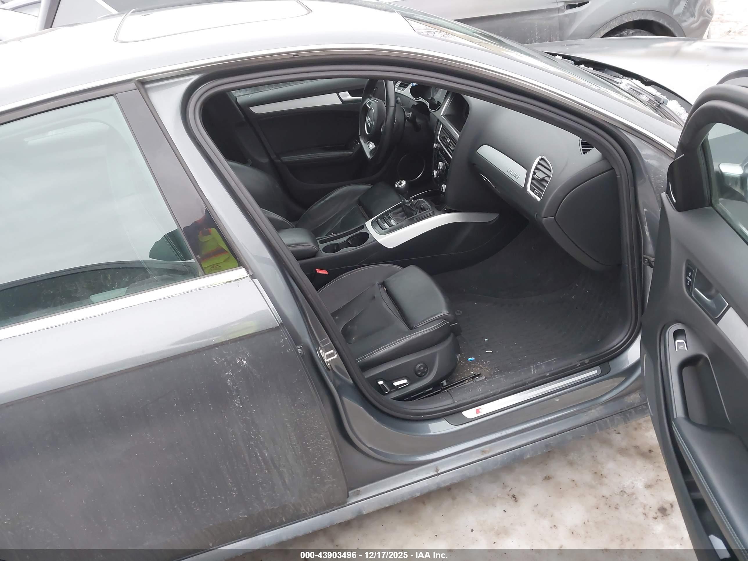 AUDI S4 image 5