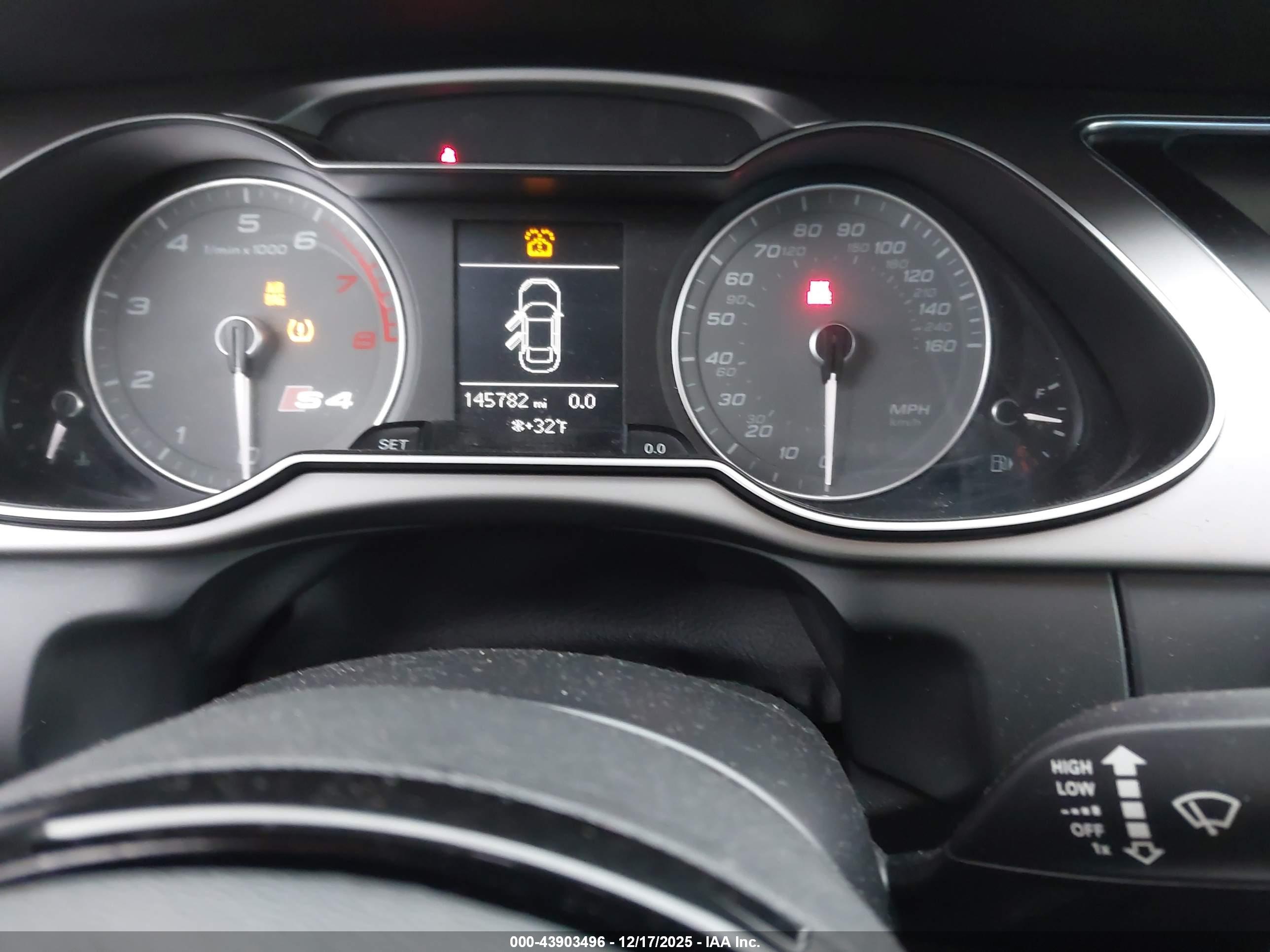 AUDI S4 image 7