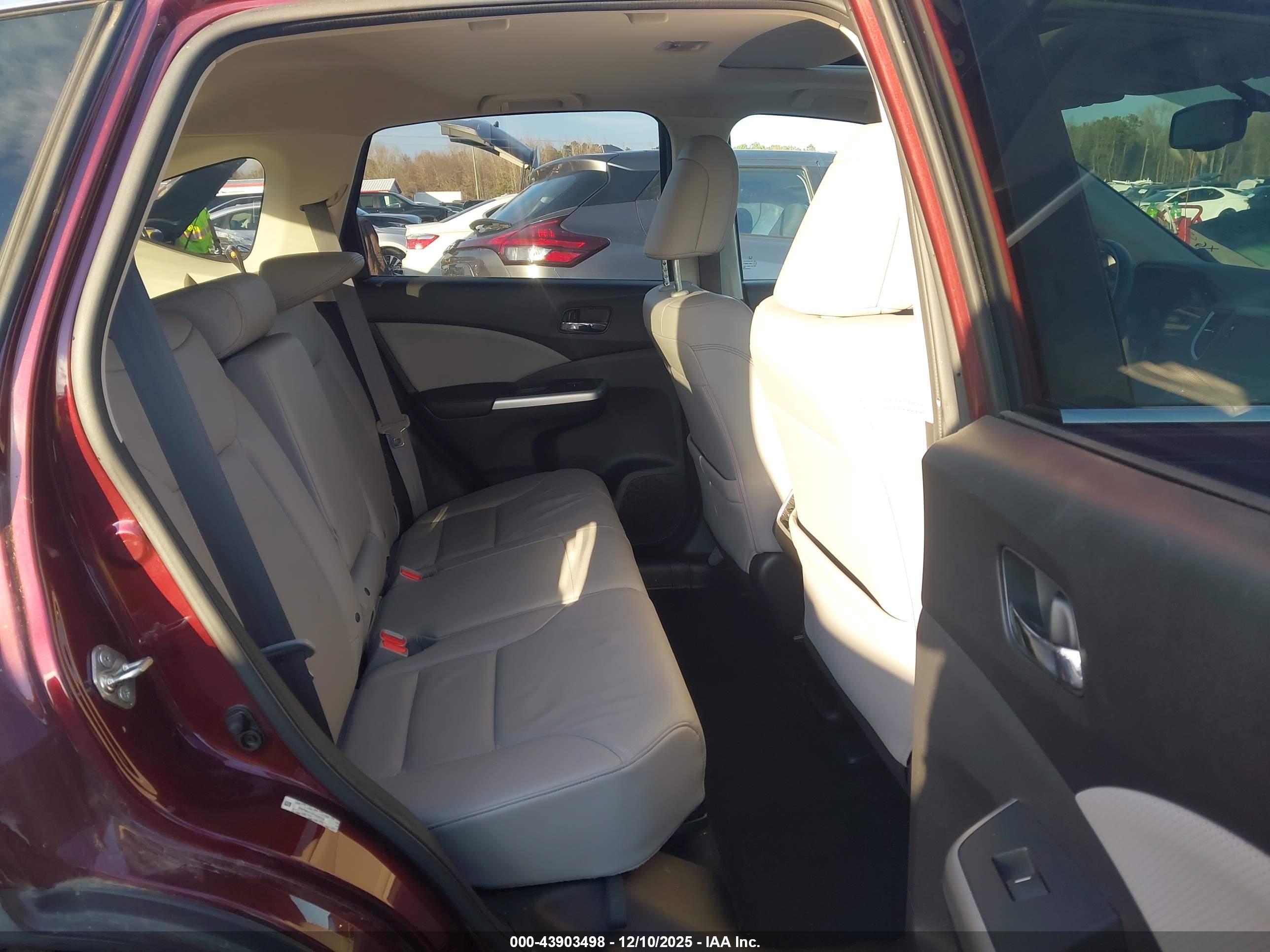 HONDA CR-V image 8