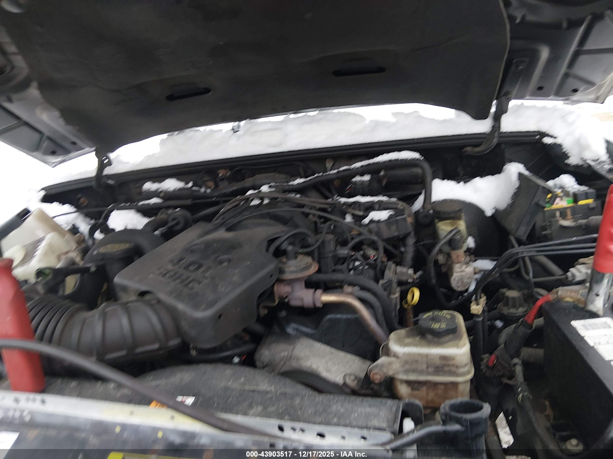 FORD RANGER image 10