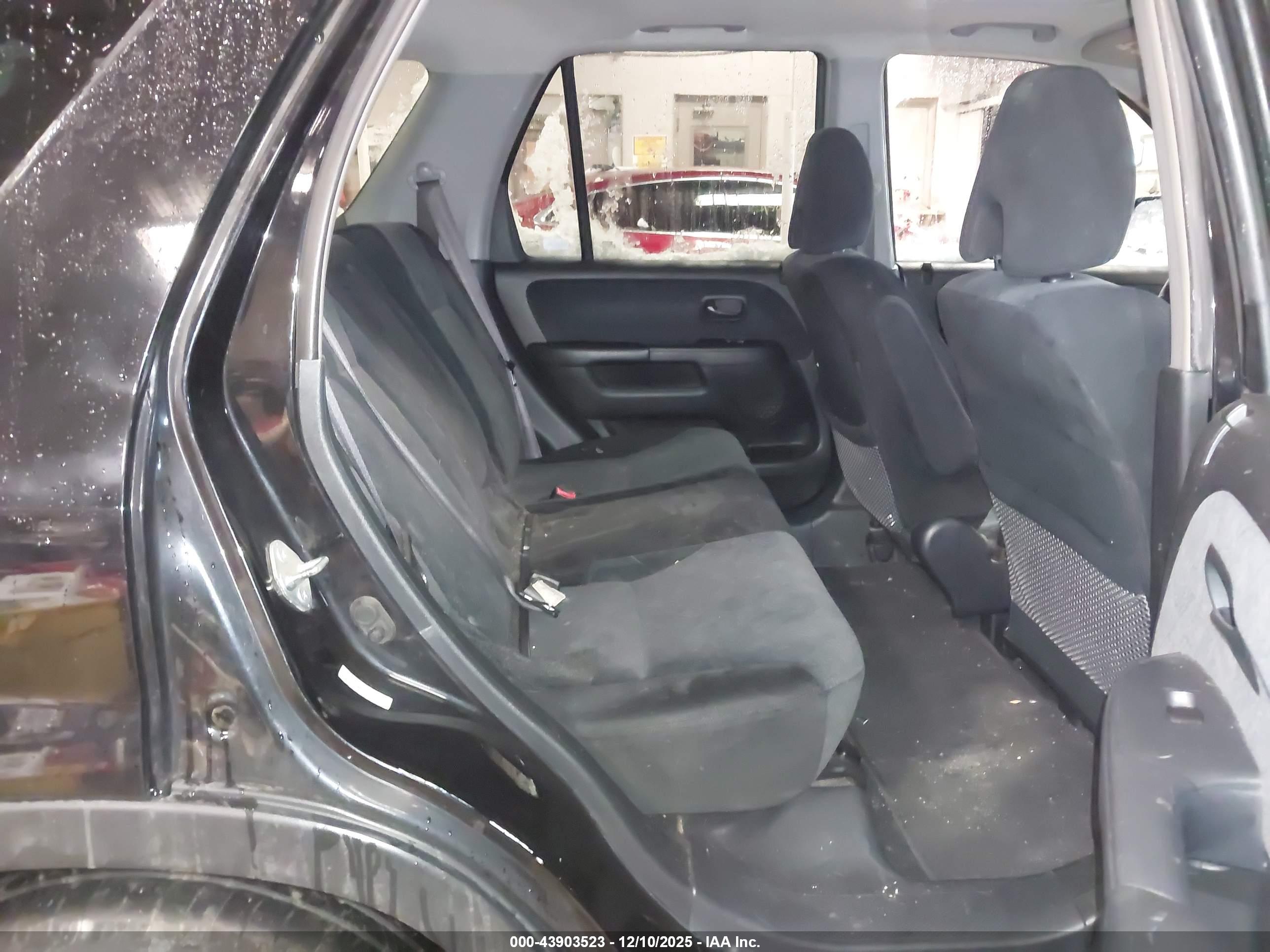 HONDA CR-V image 8