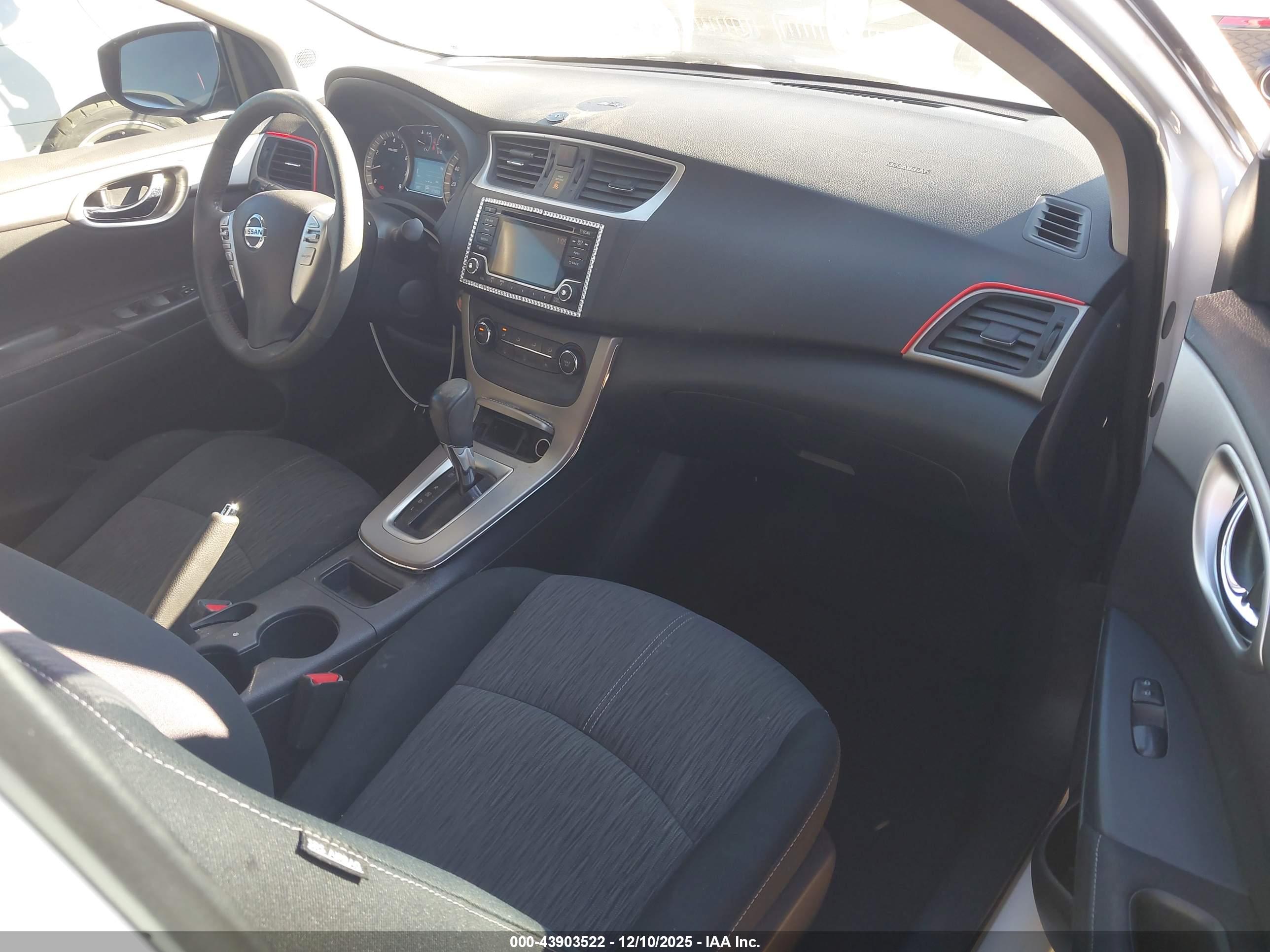 NISSAN SENTRA image 5