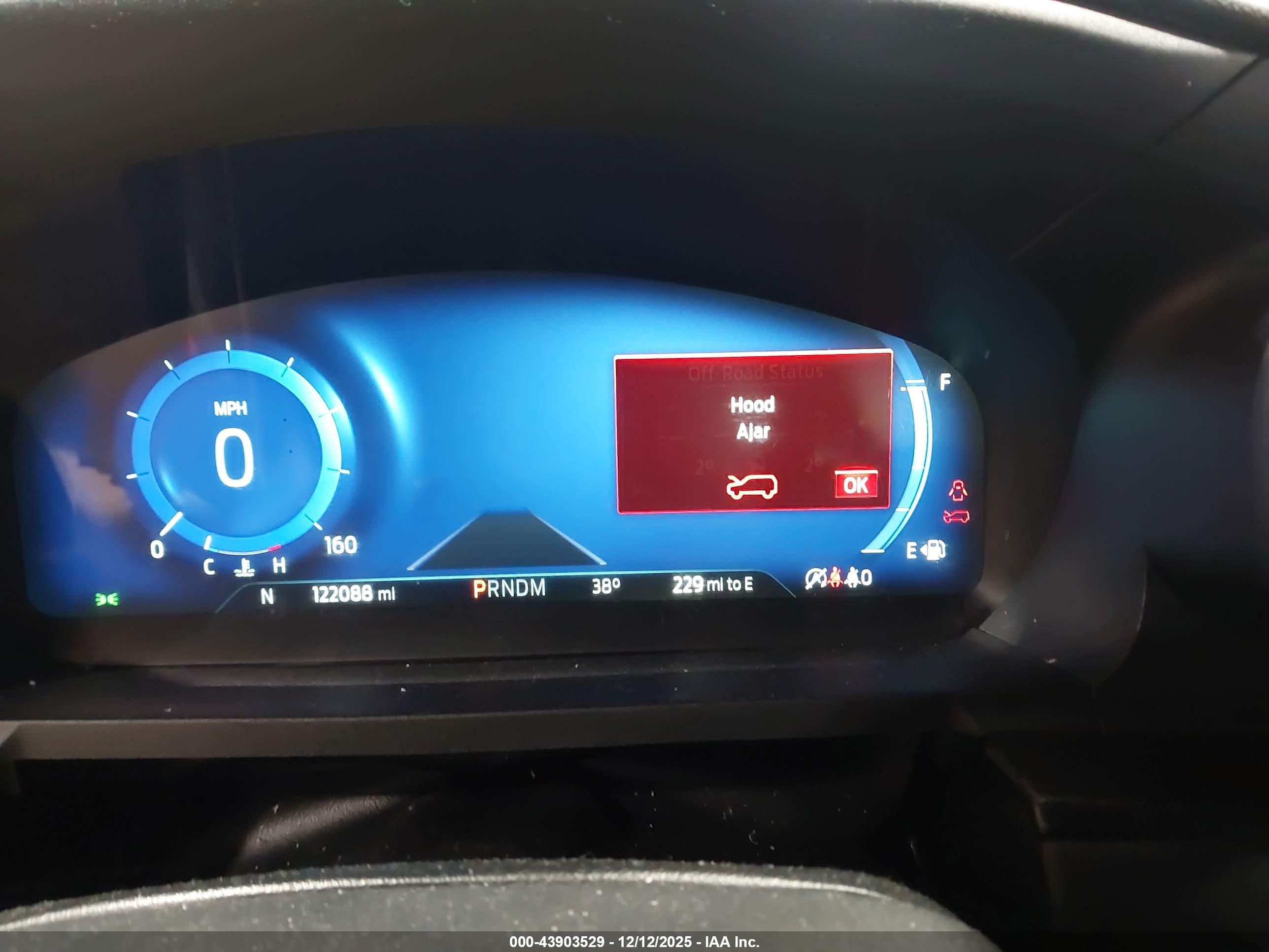FORD EXPLORER image 7