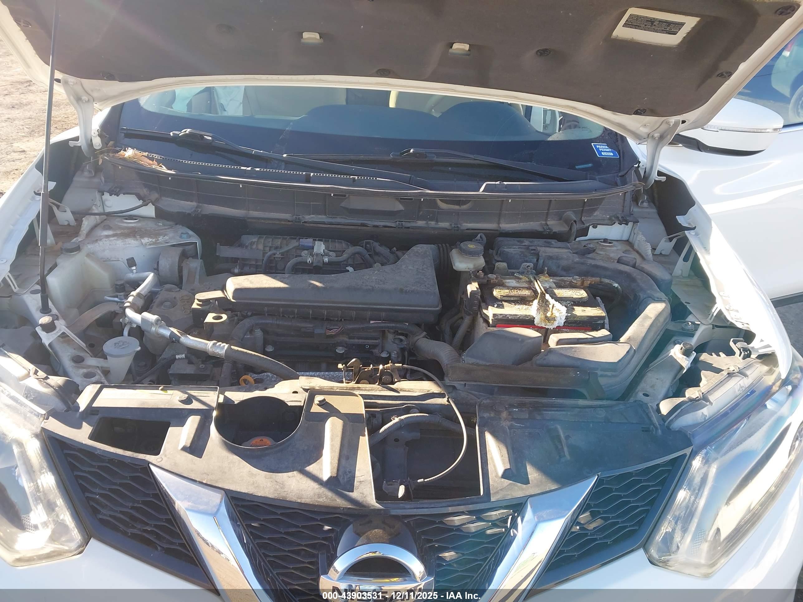 NISSAN ROGUE image 10