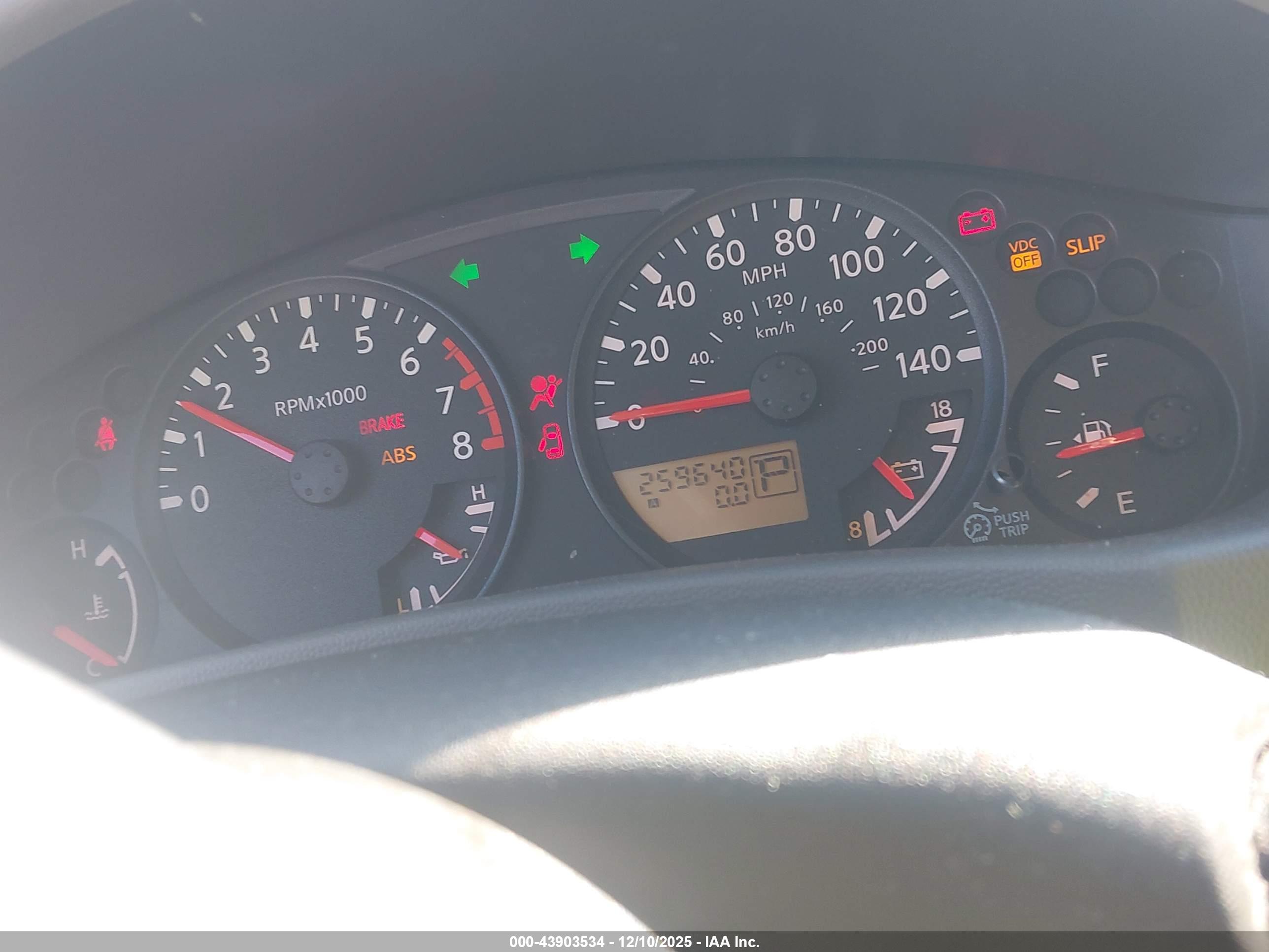 NISSAN XTERRA image 7
