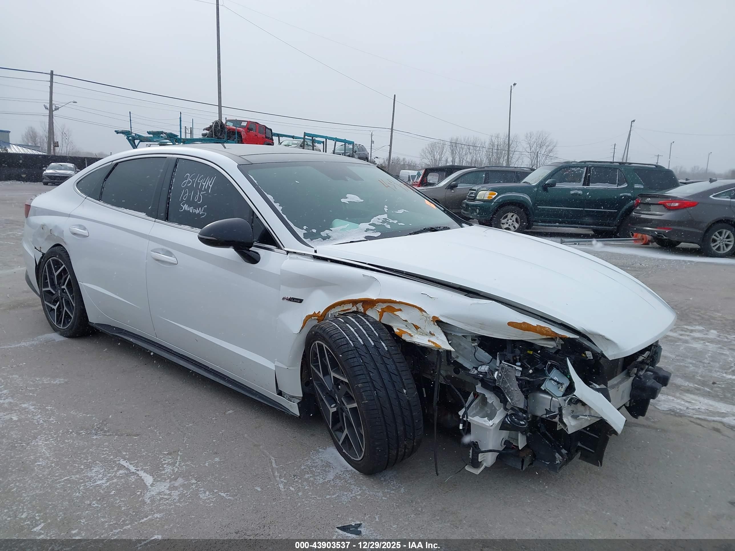 HYUNDAI SONATA image 6