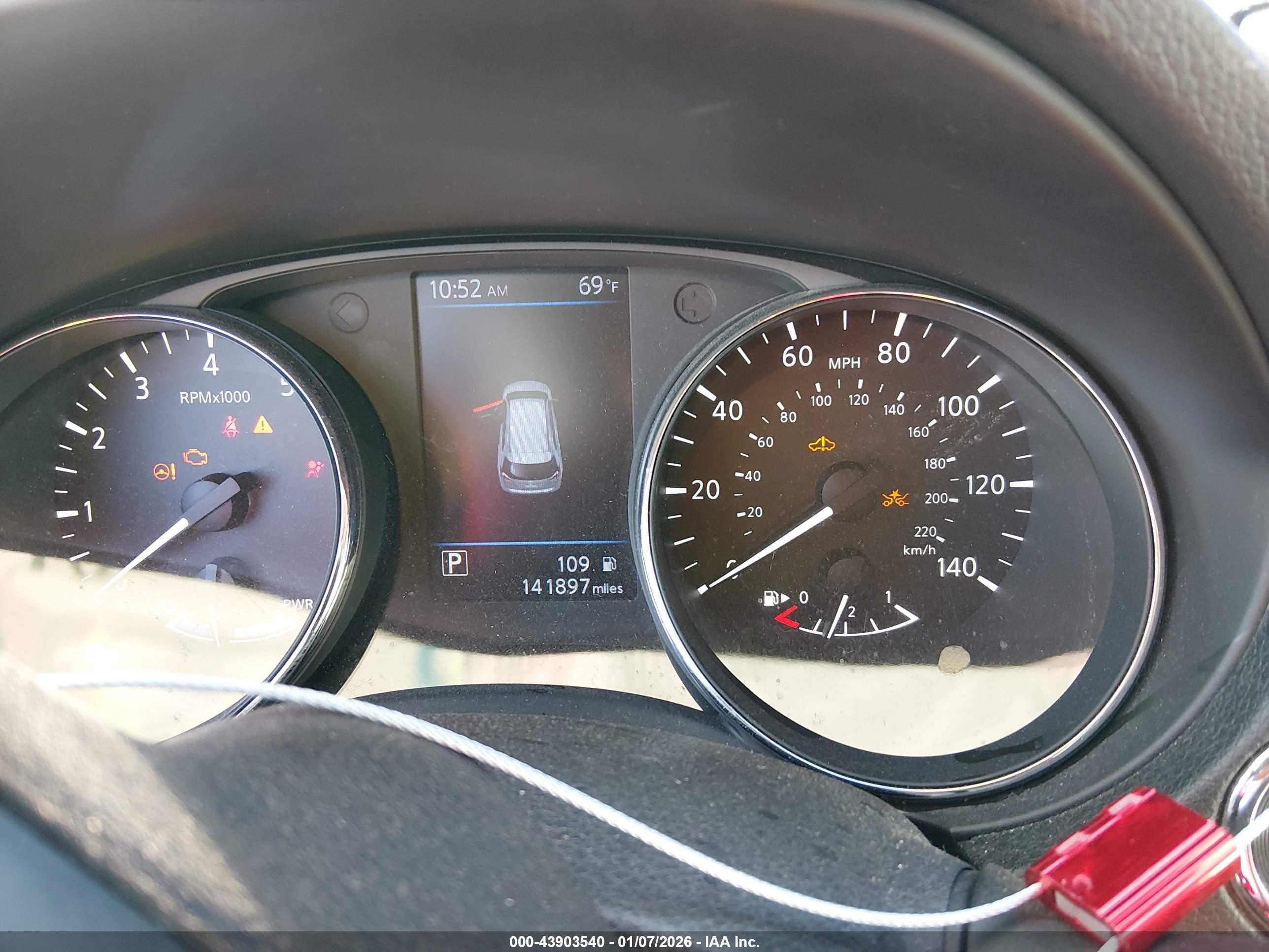 NISSAN ROGUE image 7