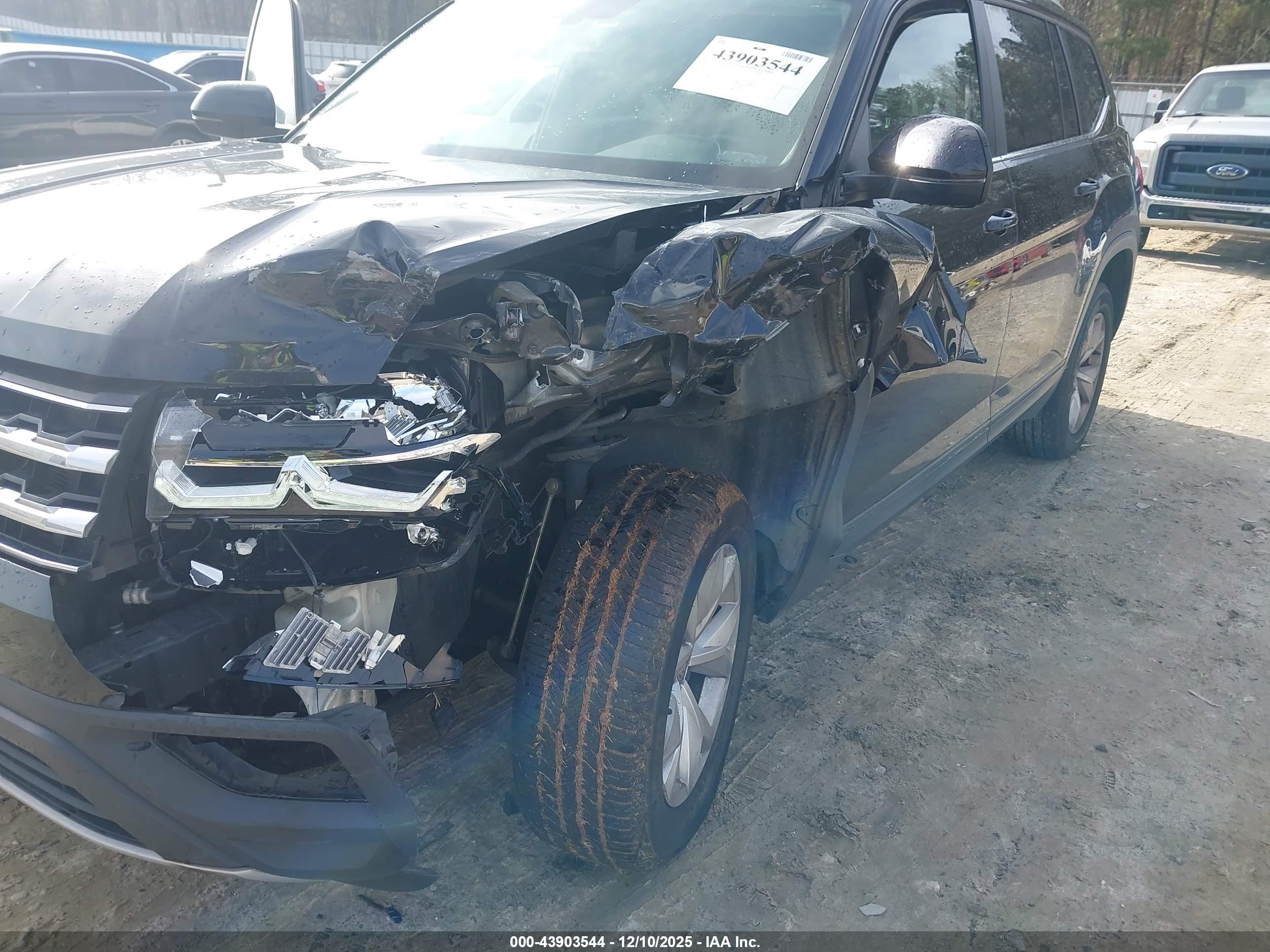 VOLKSWAGEN ATLAS image 6