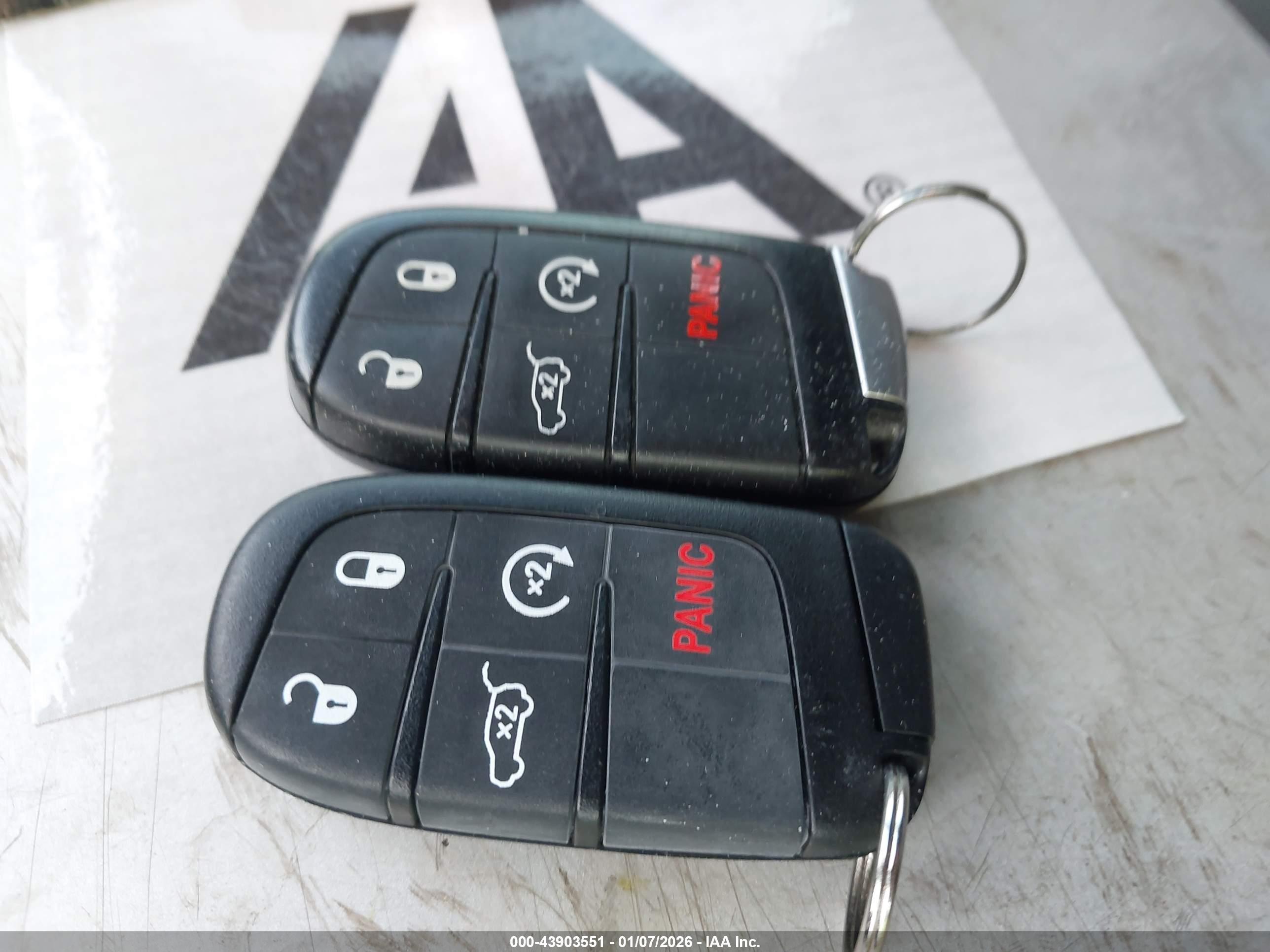 JEEP GRAND image 11