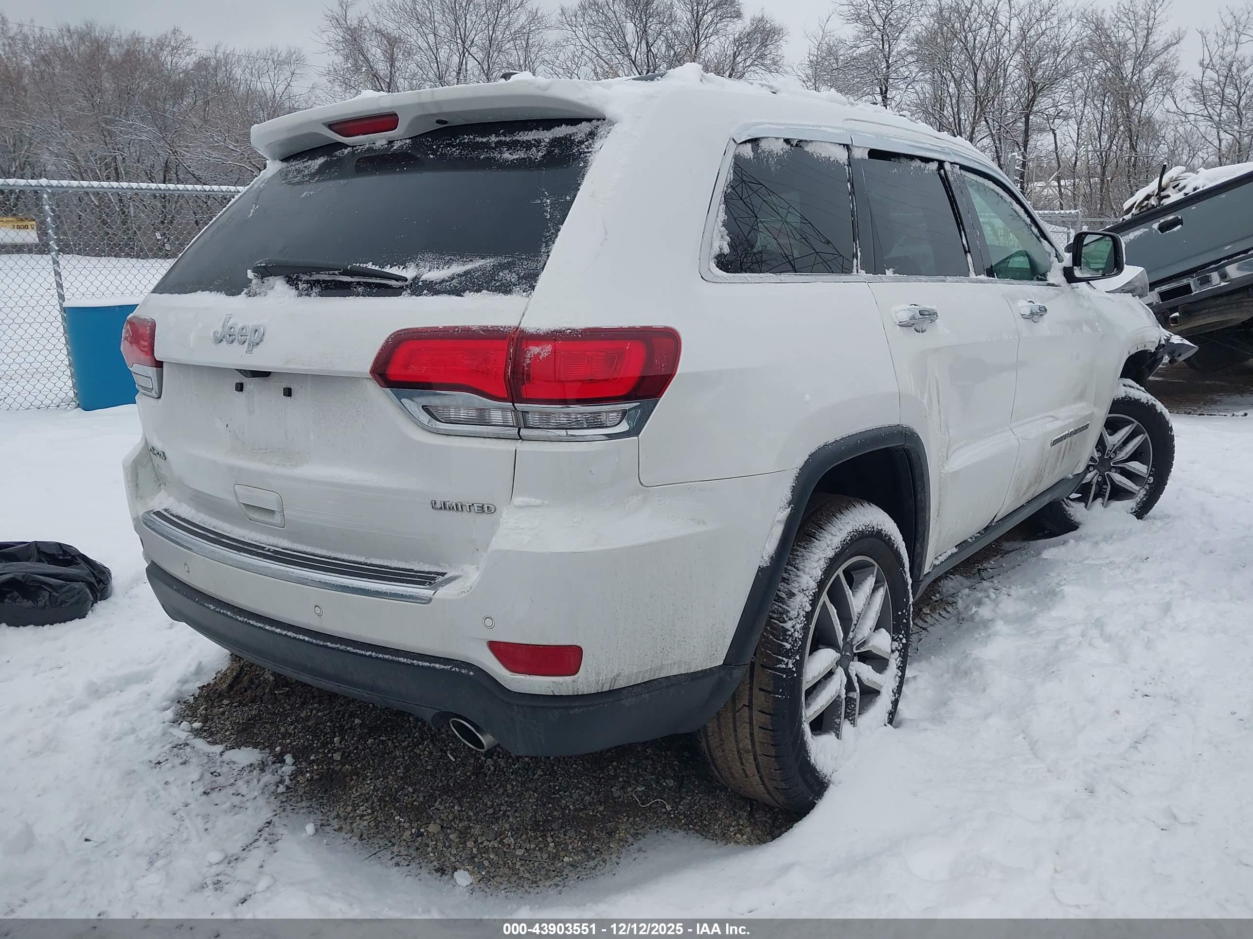 JEEP GRAND image 4