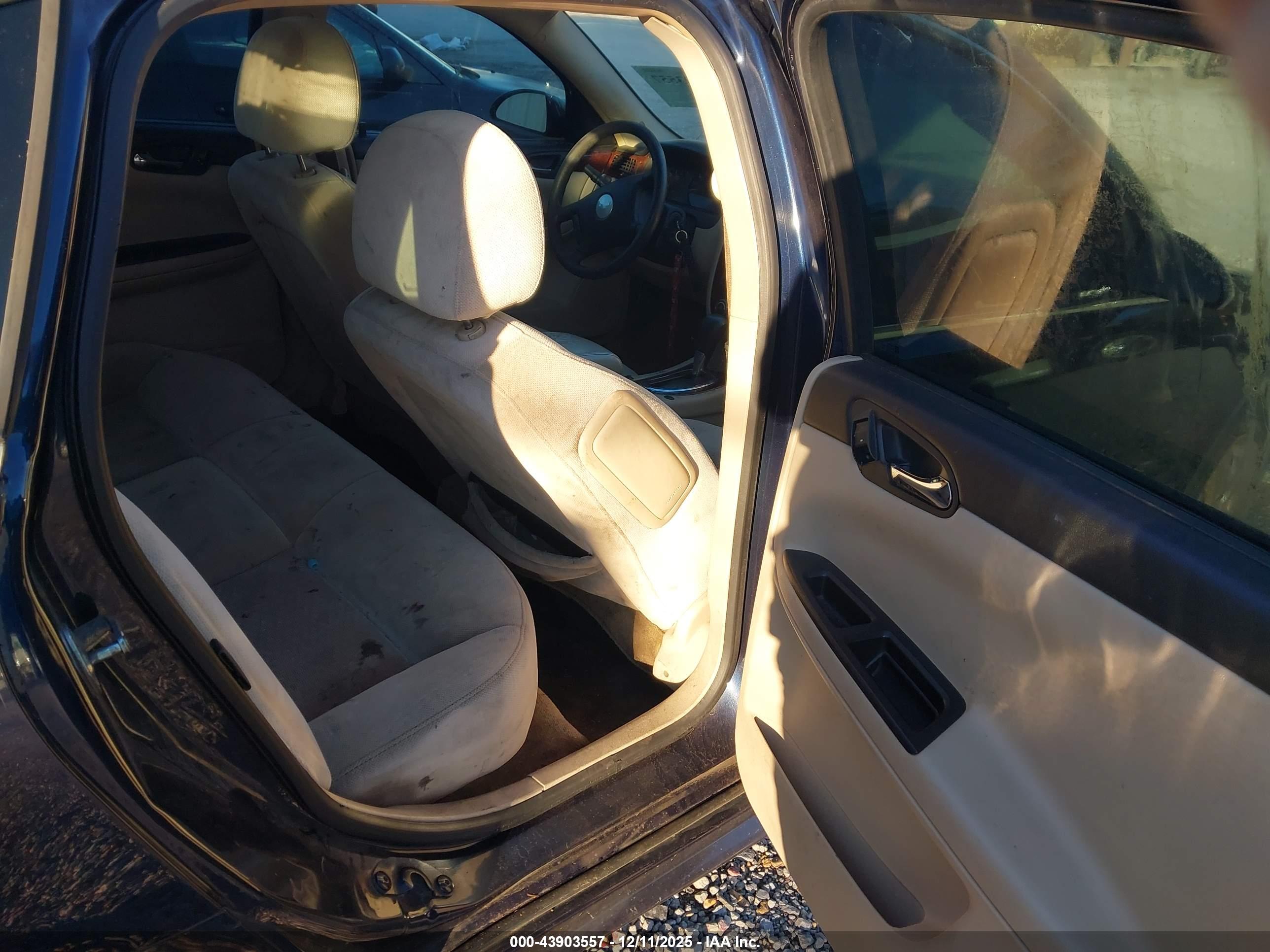 CHEVROLET IMPALA image 8