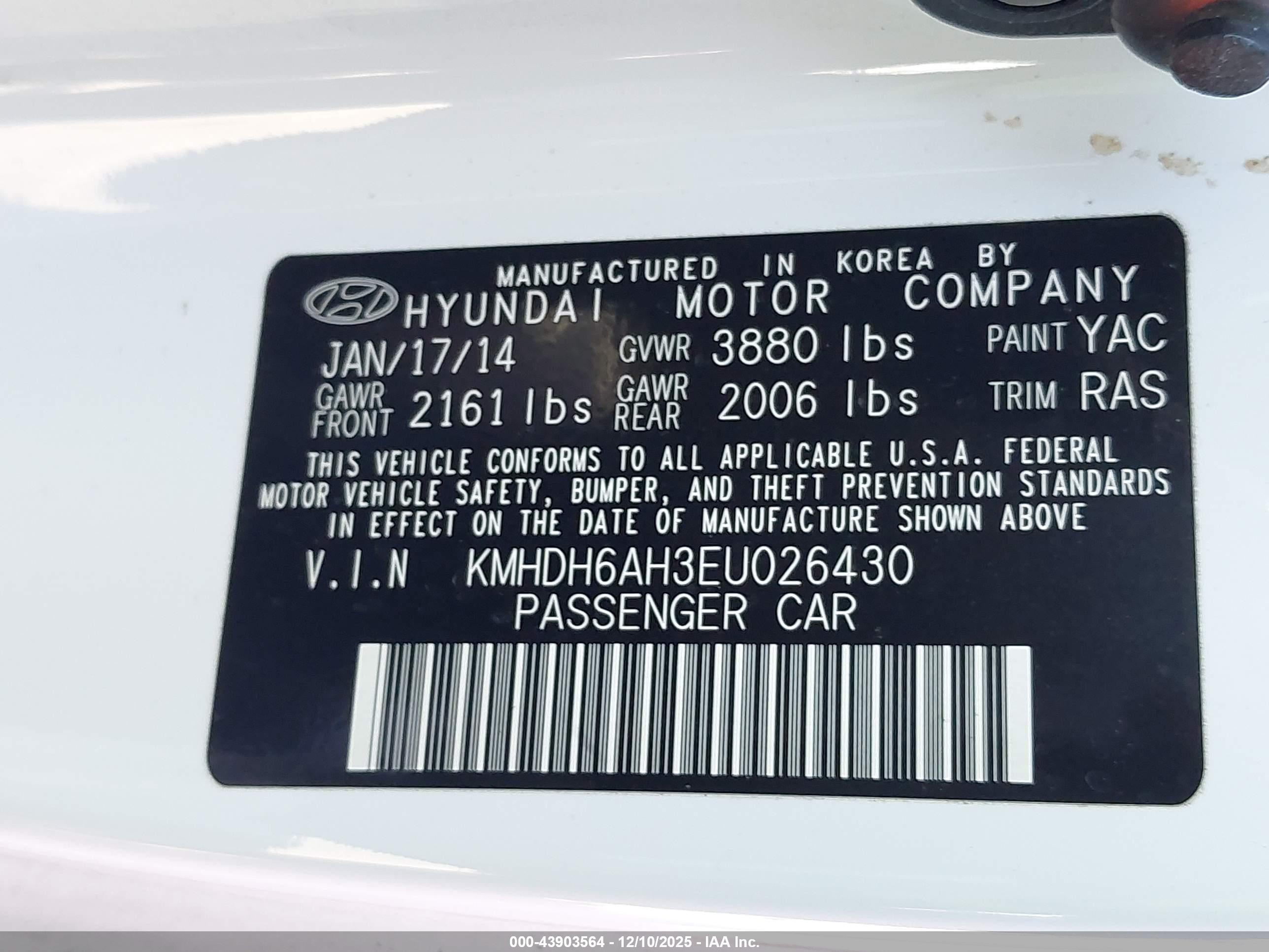 HYUNDAI ELANTRA image 9