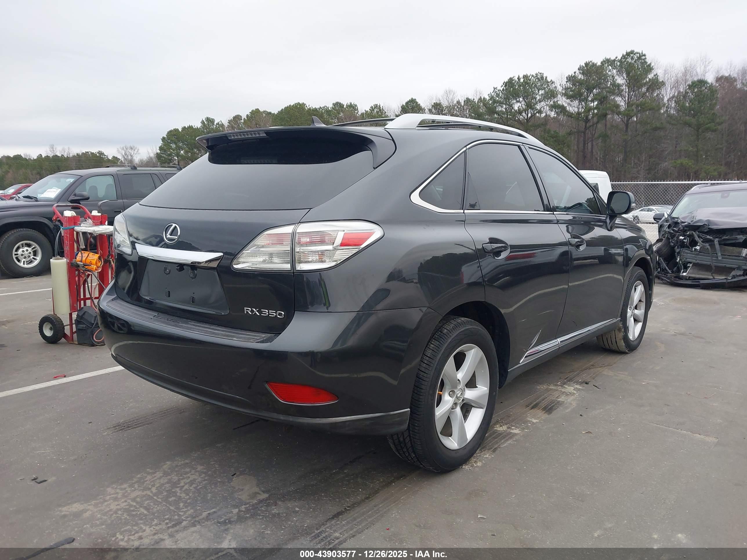 LEXUS RX image 4