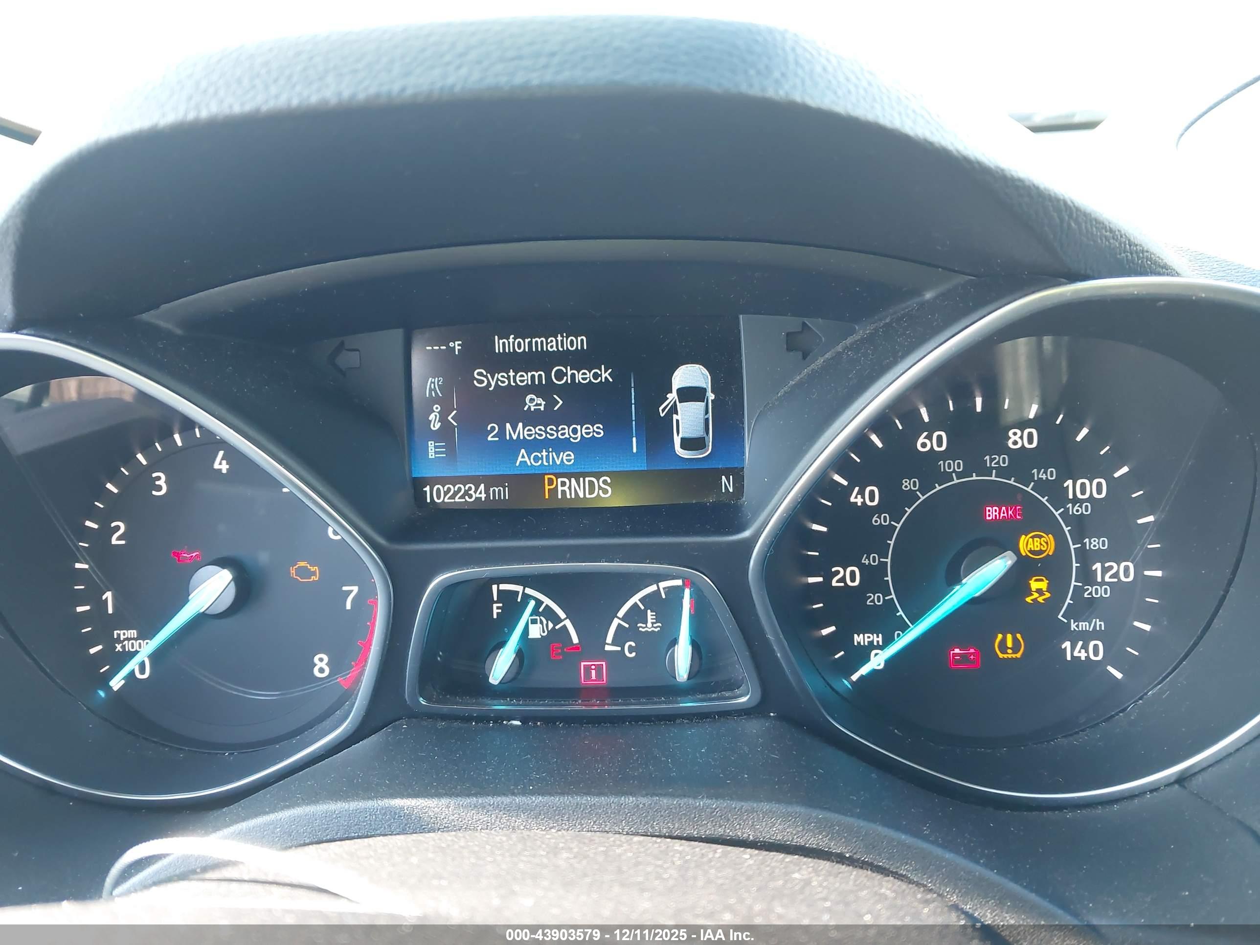 FORD ESCAPE image 7